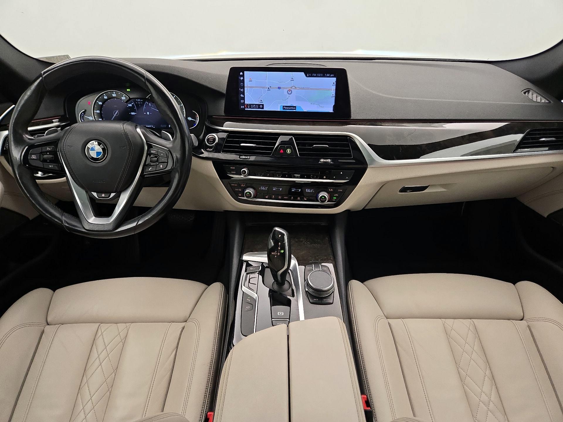 Thumbnail: 2017 BMW 5 Series - 9