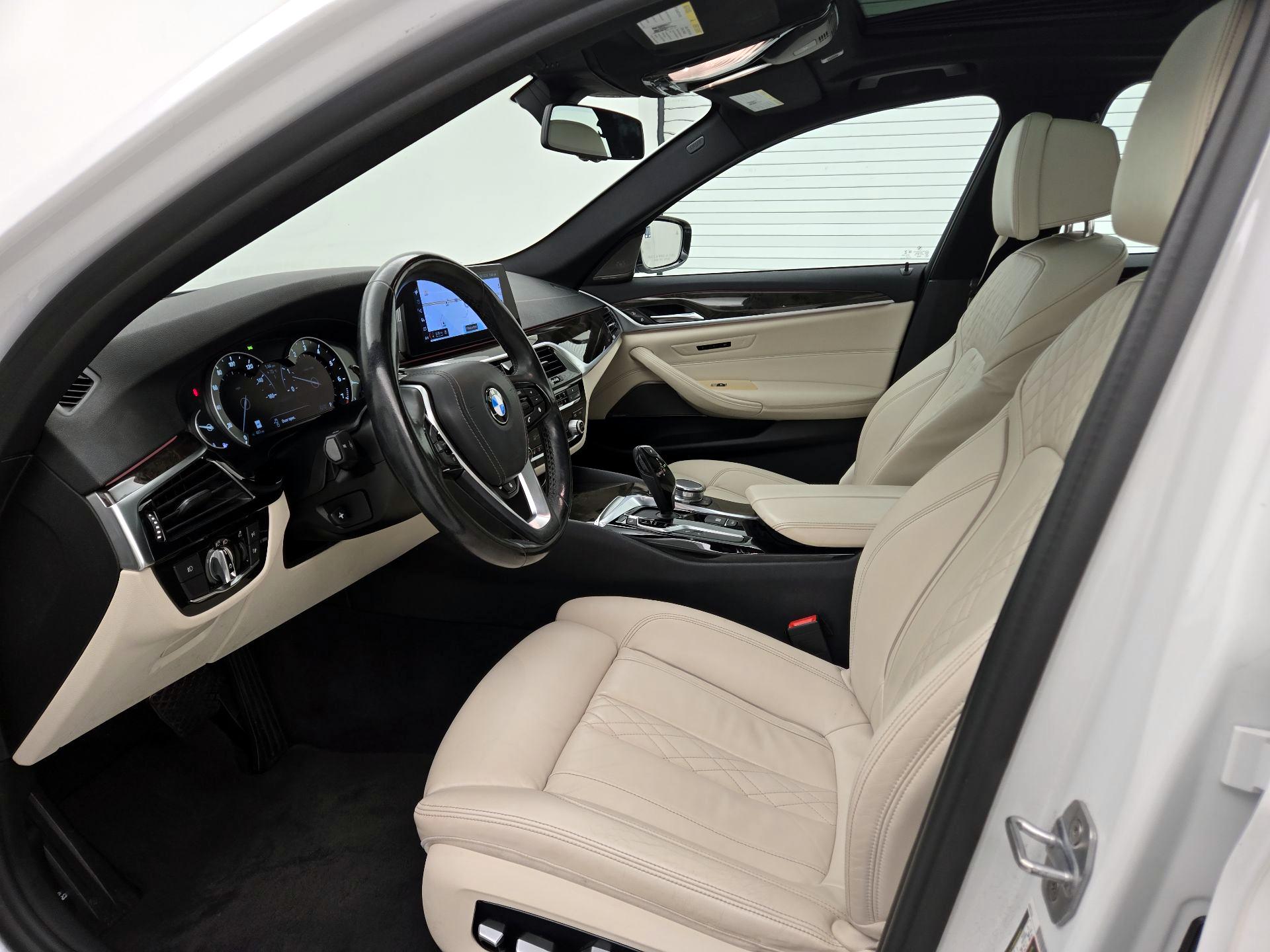 Thumbnail: 2017 BMW 5 Series - 11