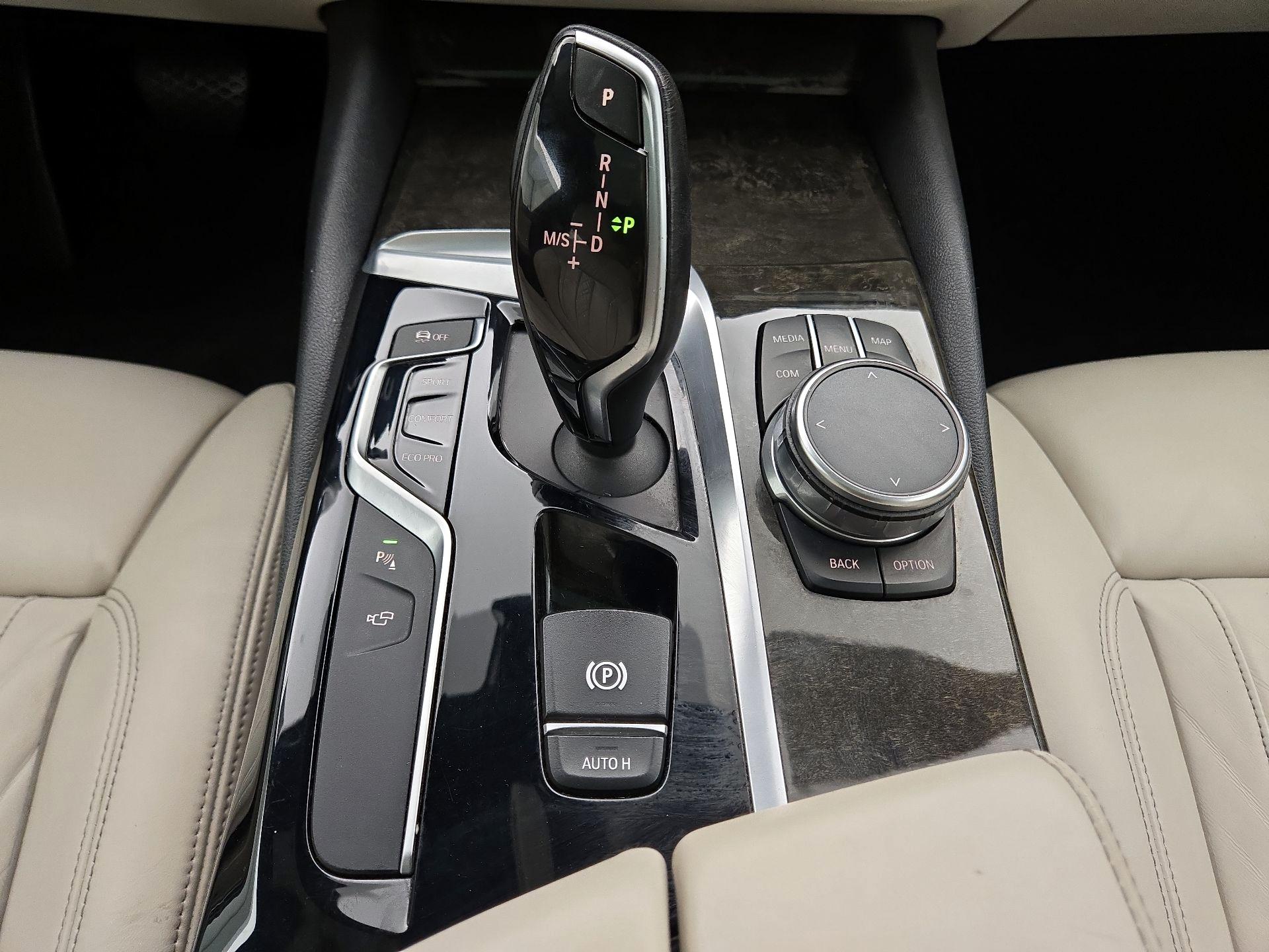 Thumbnail: 2017 BMW 5 Series - 18