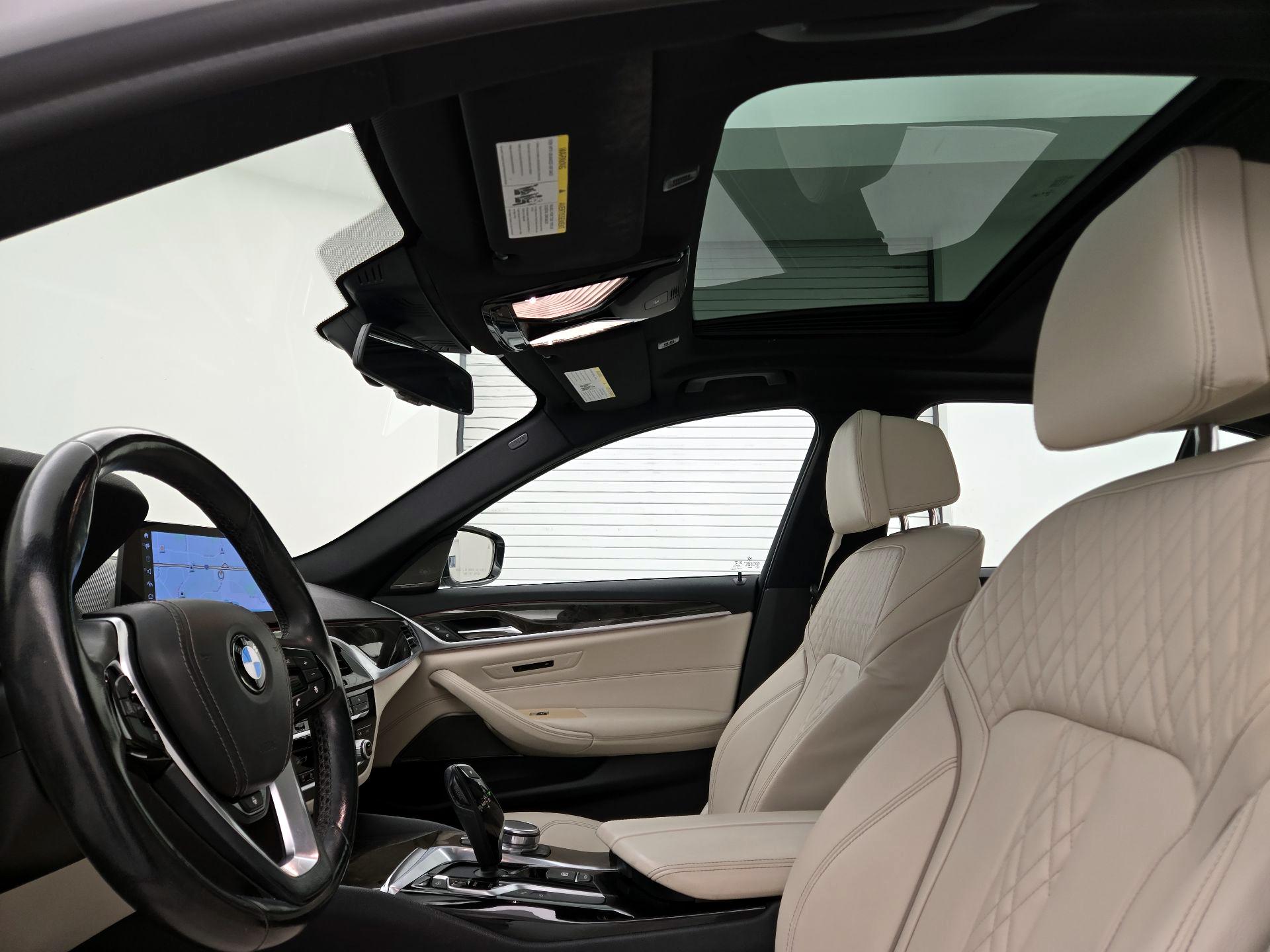Thumbnail: 2017 BMW 5 Series - 20
