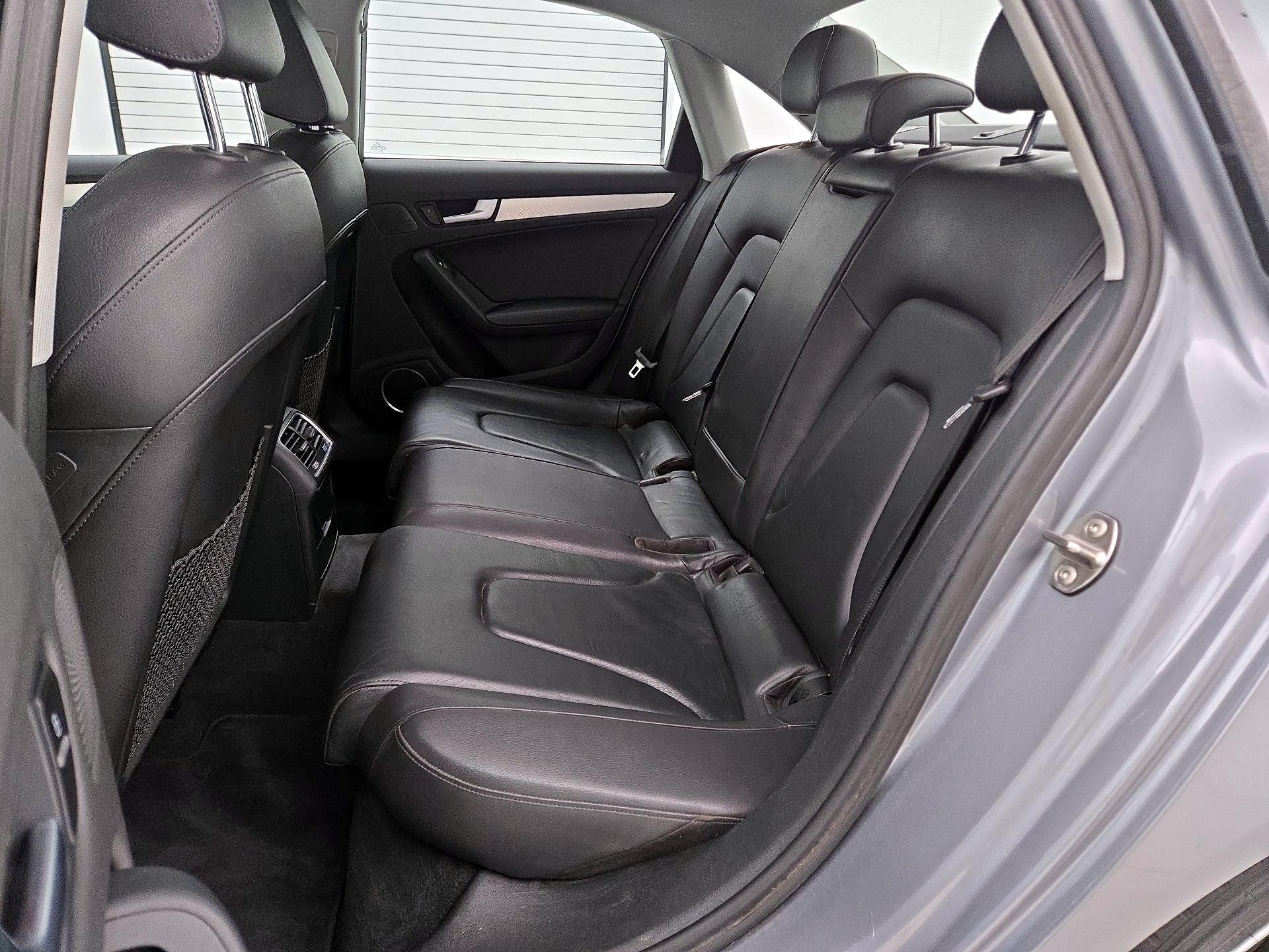 Thumbnail: 2015 Audi A4 - 20