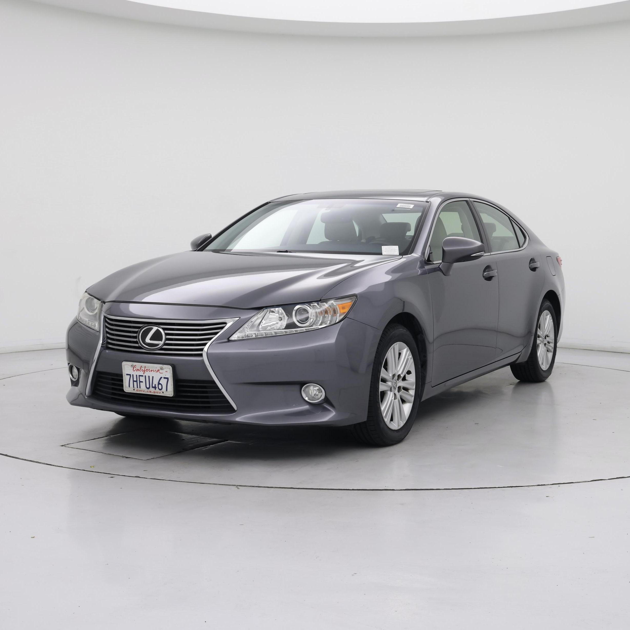 Thumbnail: 2015 Lexus ES - 4