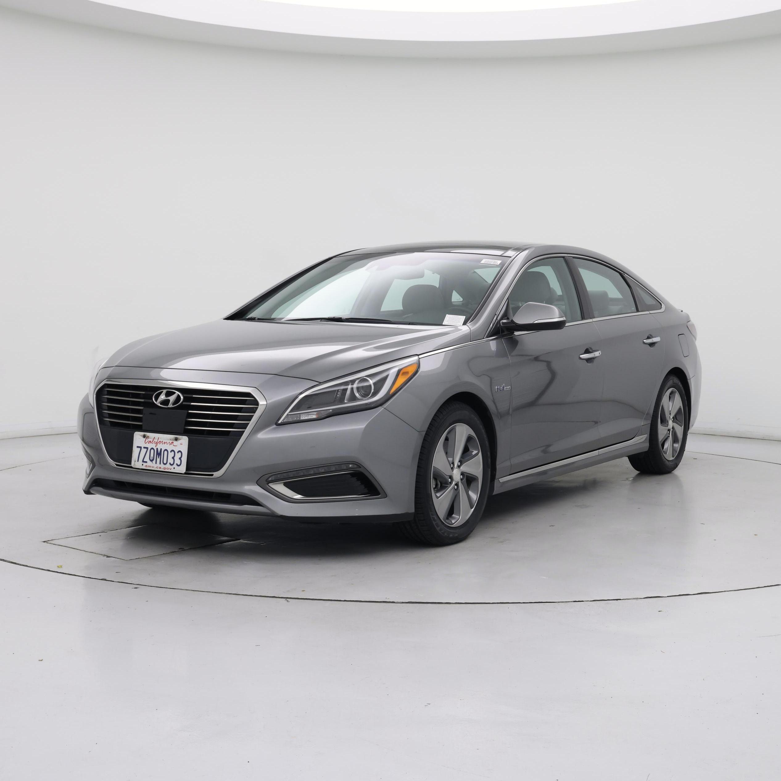 Thumbnail: 2017 Hyundai Sonata - 4