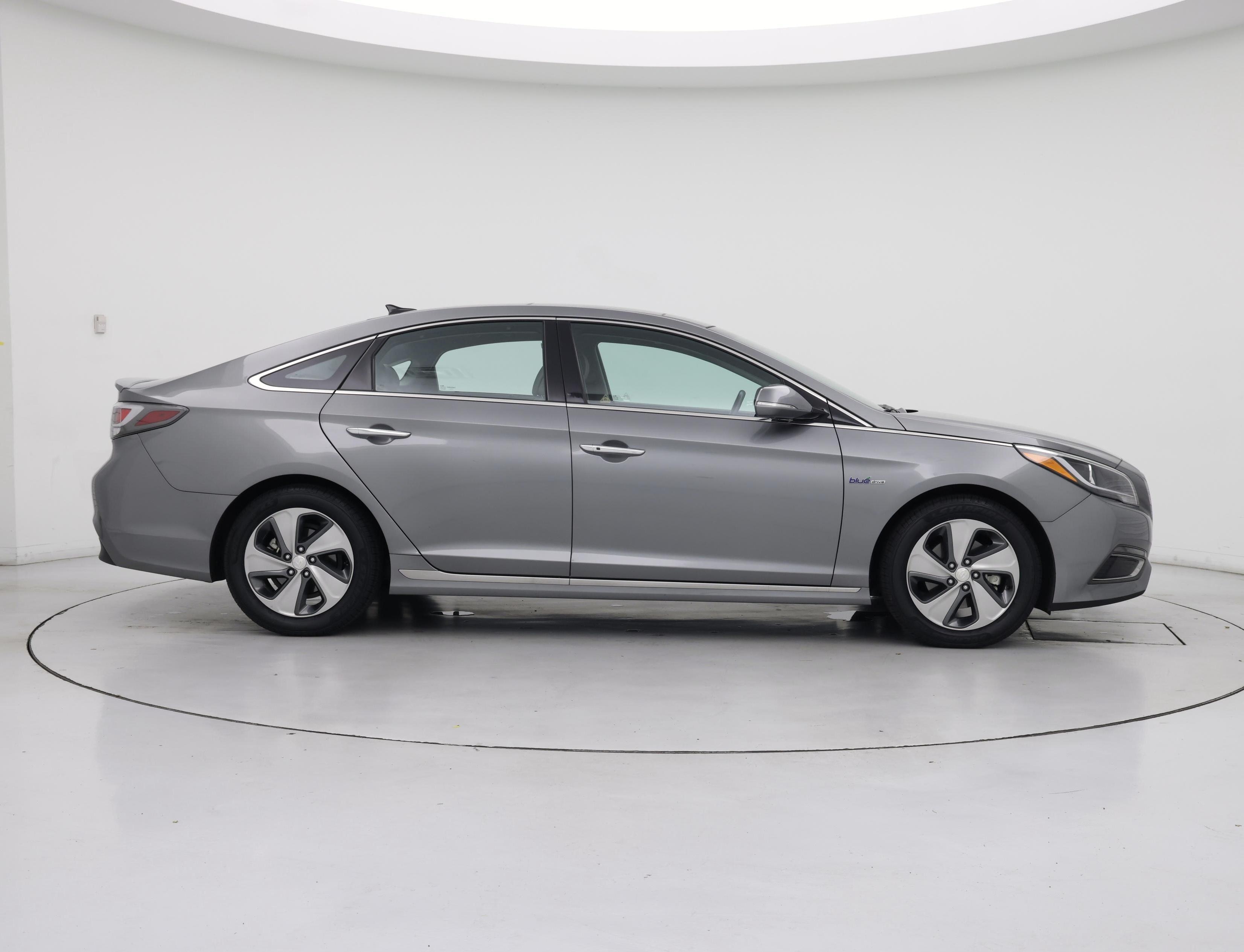 Thumbnail: 2017 Hyundai Sonata - 7