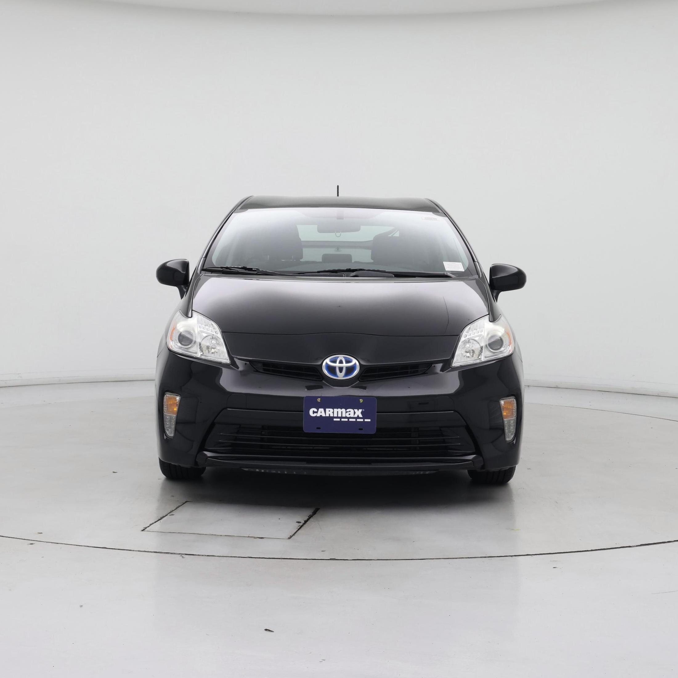 Thumbnail: 2014 Toyota Prius - 5