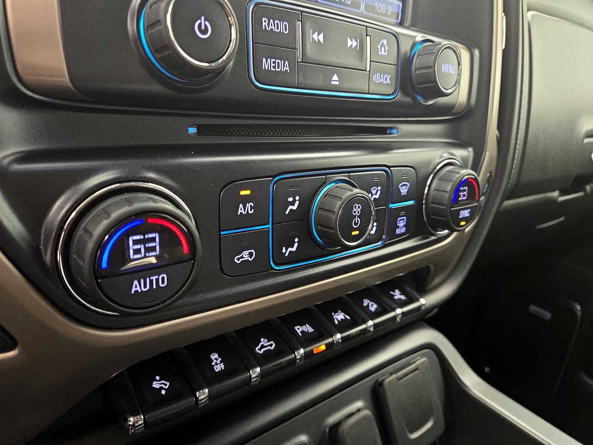 Thumbnail: 2017 GMC Sierra 1500 - 16