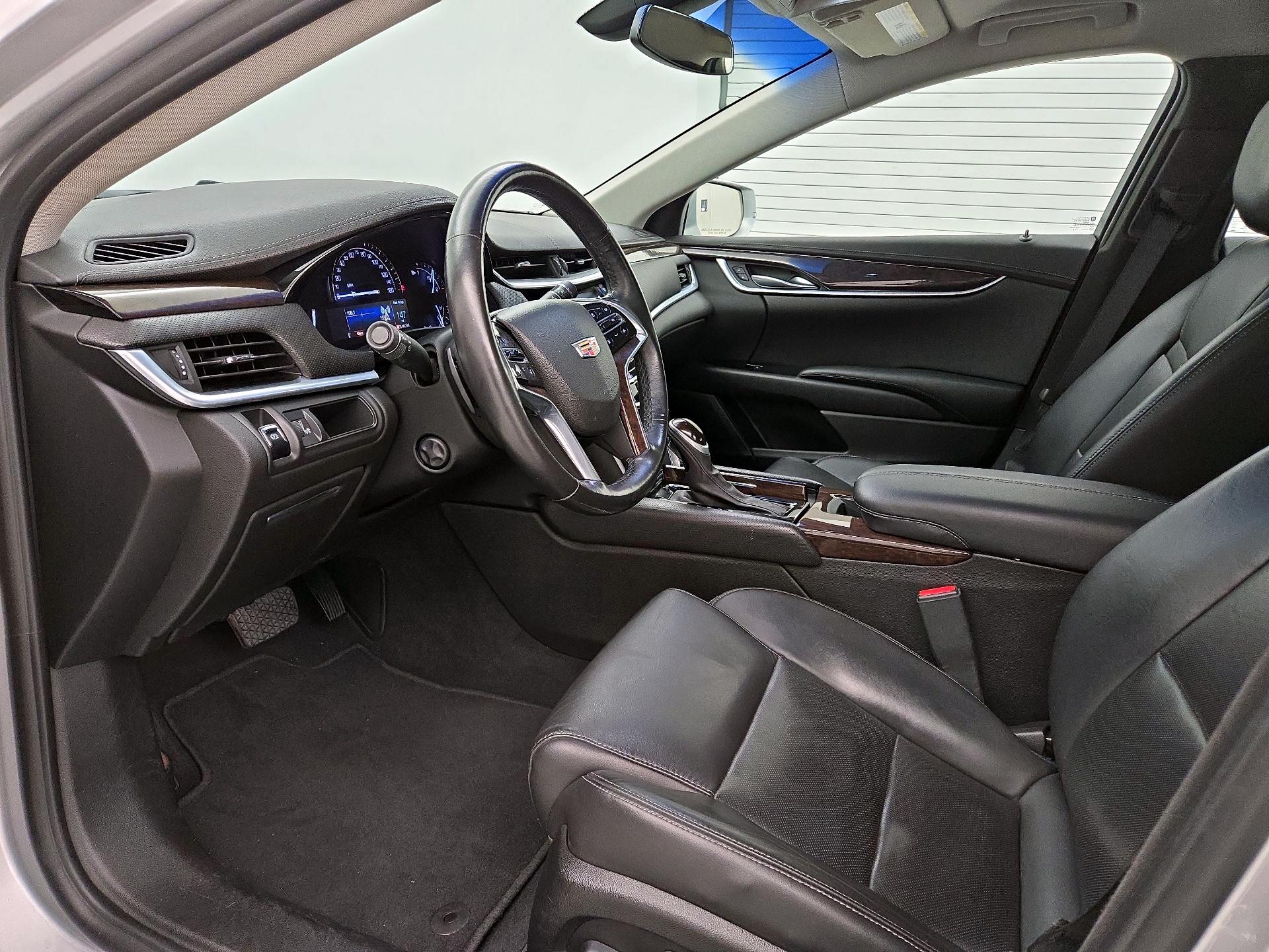 Thumbnail: 2017 Cadillac XTS - 11