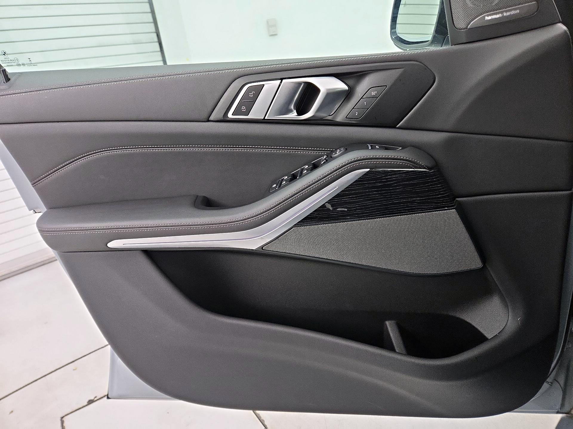 Thumbnail: 2024 BMW X5 - 12