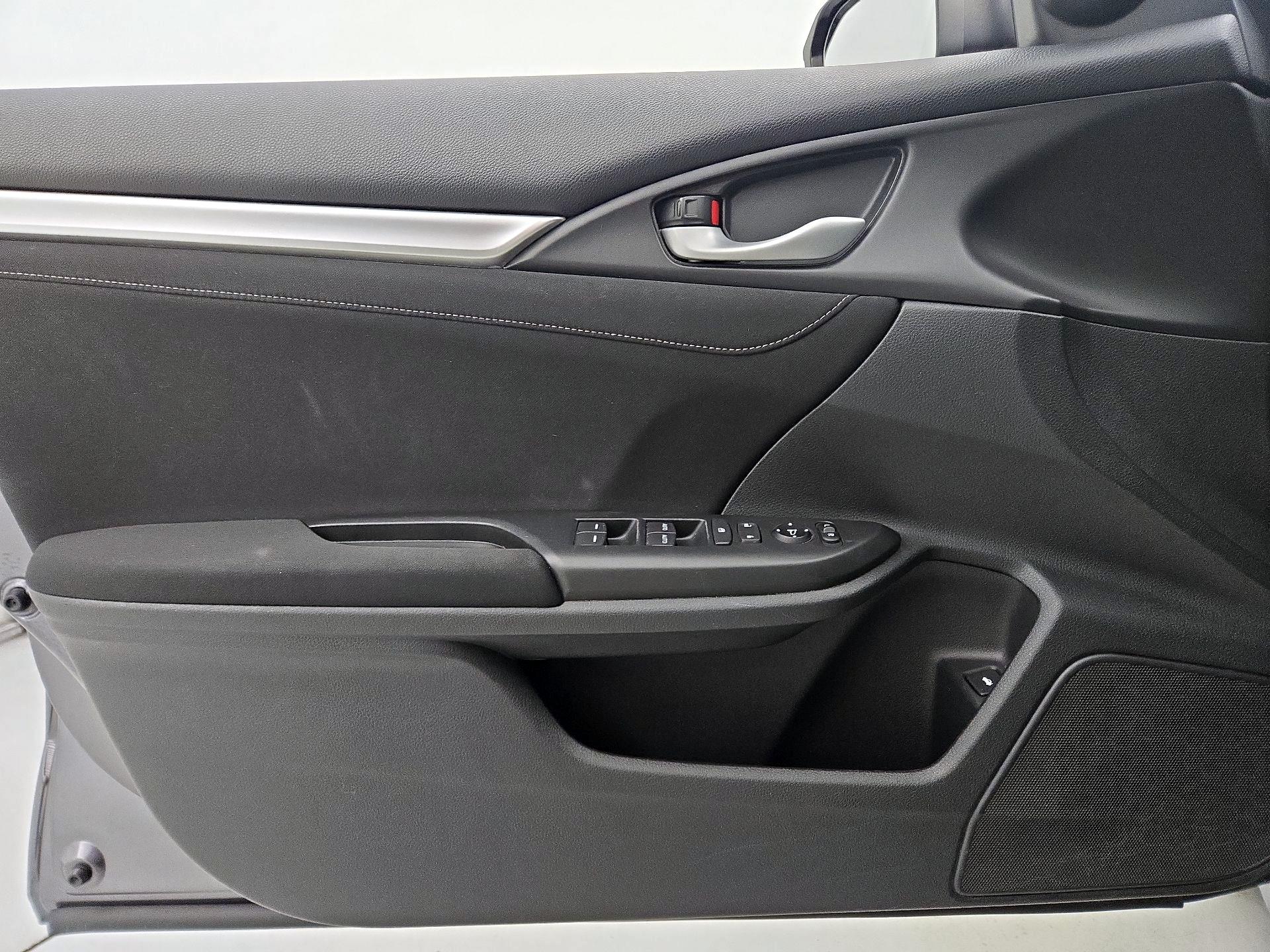 Thumbnail: 2018 Honda Civic - 12