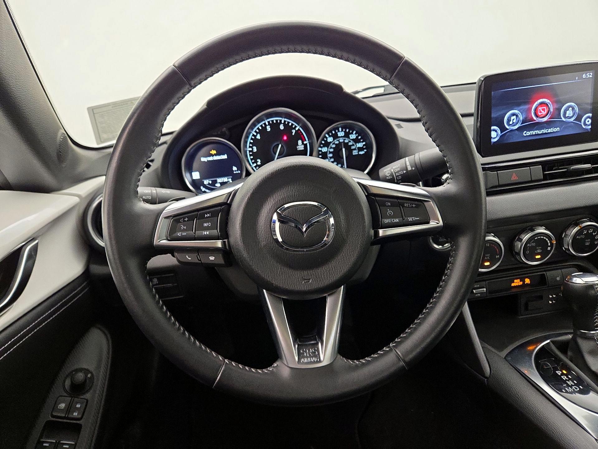 Thumbnail: 2021 Mazda MX-5 Miata - 10