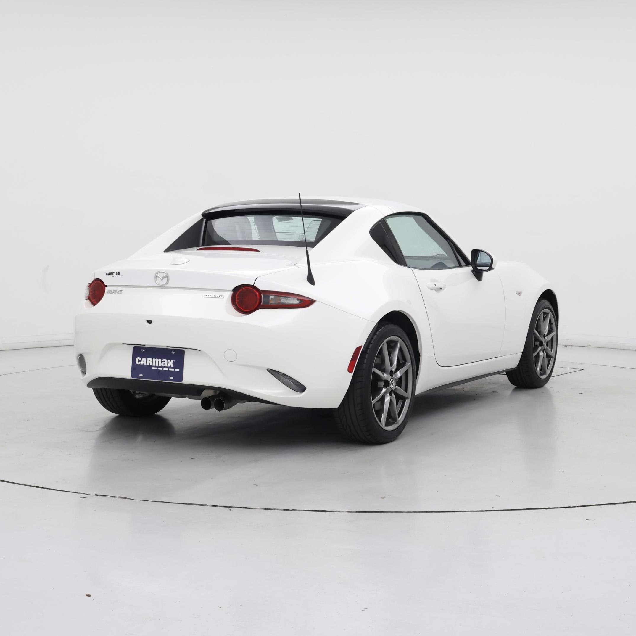 Thumbnail: 2021 Mazda MX-5 Miata - 8
