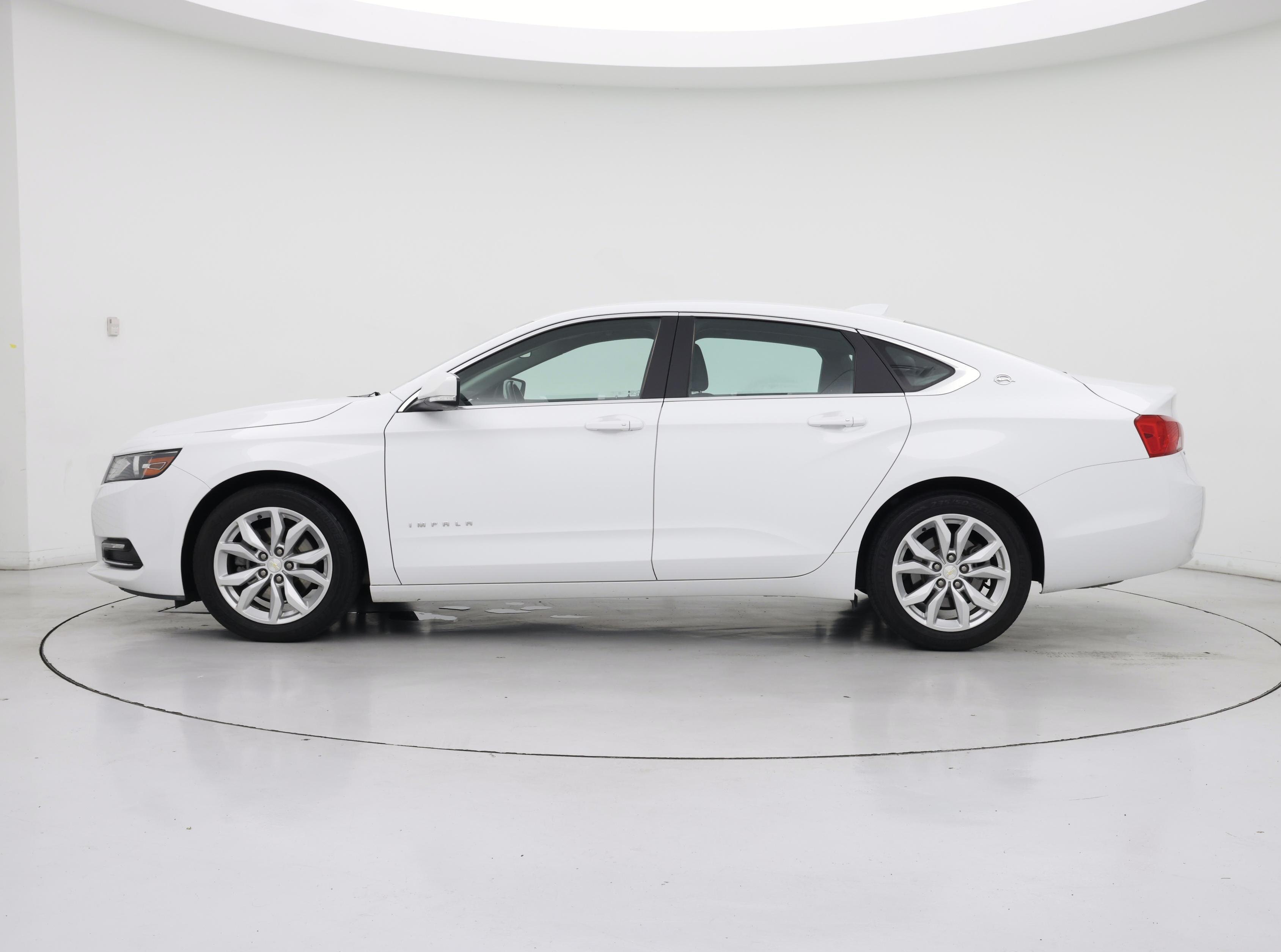 Thumbnail: 2018 Chevrolet Impala - 3