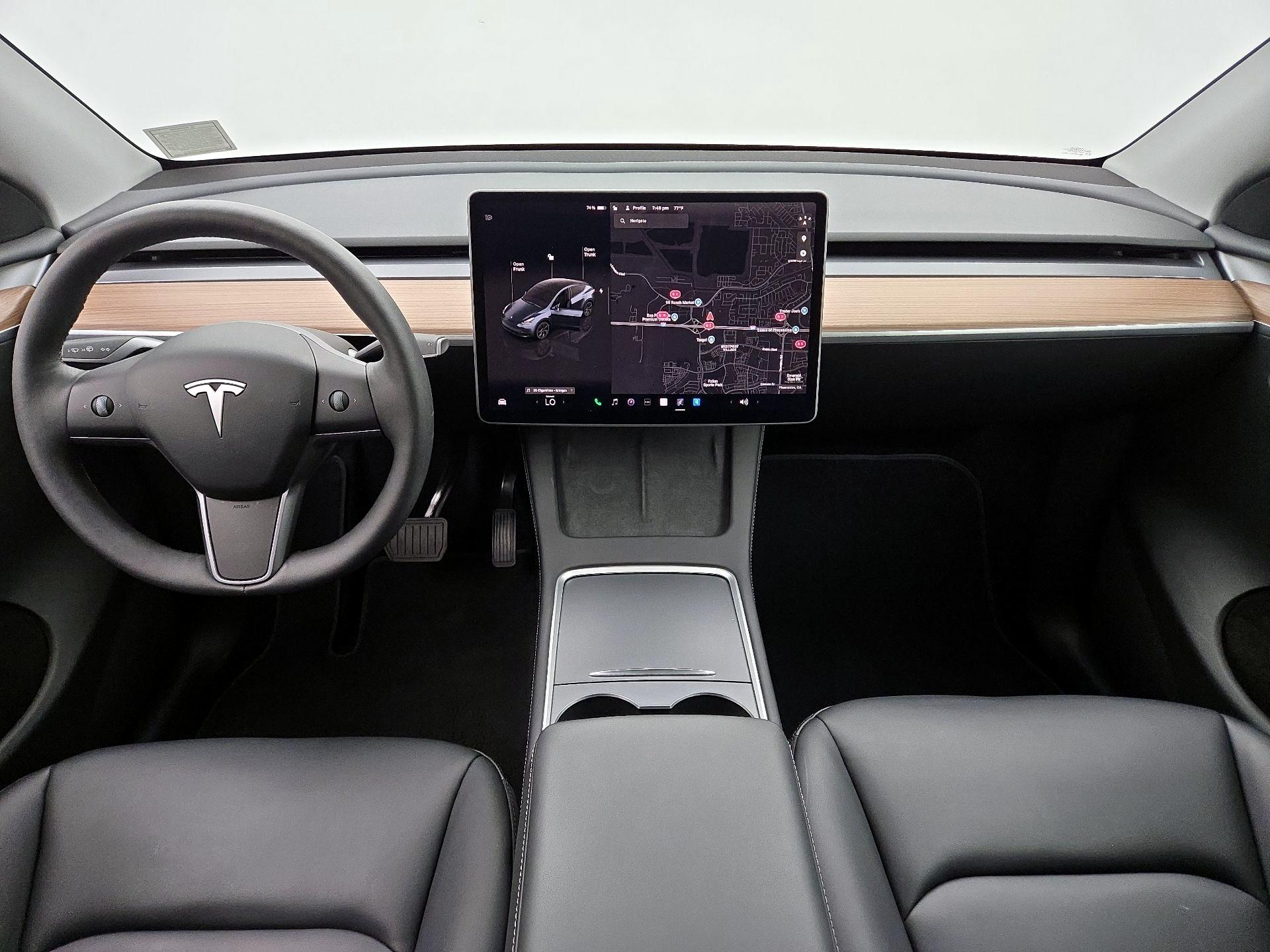 Thumbnail: 2025 Tesla Model Y - 9