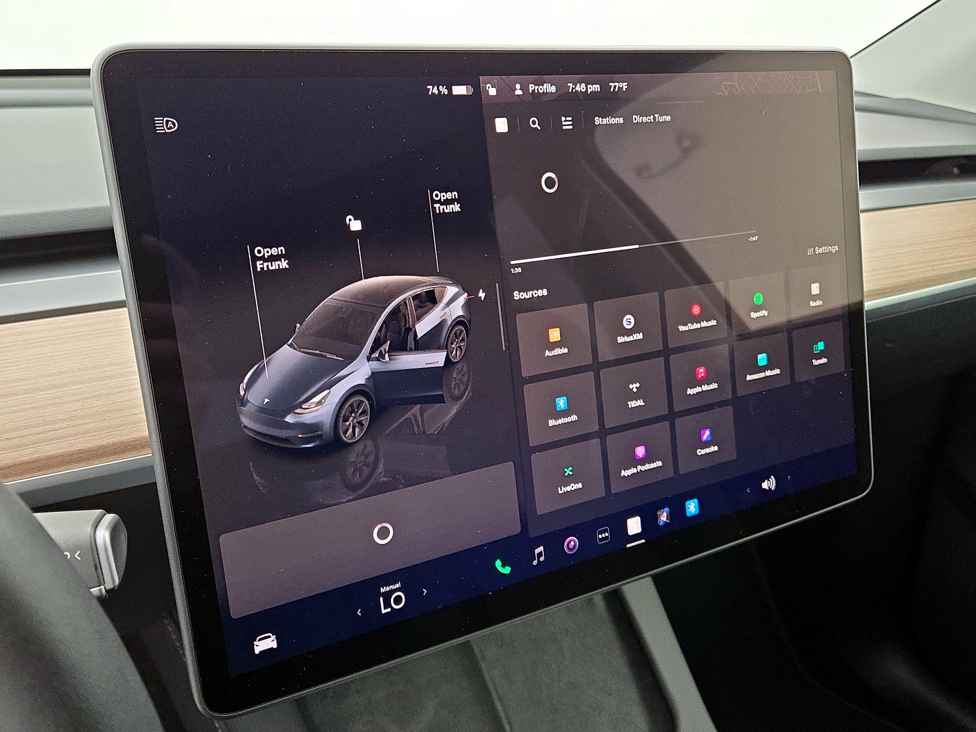 Thumbnail: 2025 Tesla Model Y - 15
