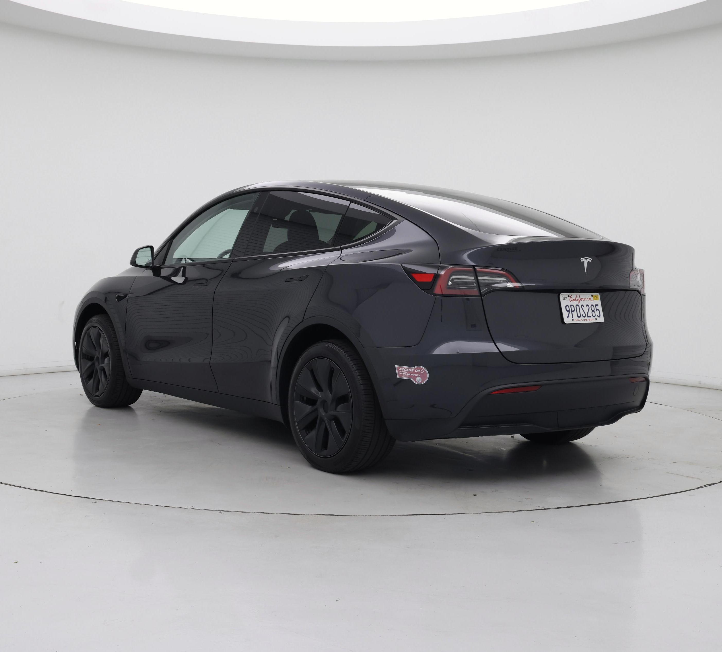 Thumbnail: 2025 Tesla Model Y - 2