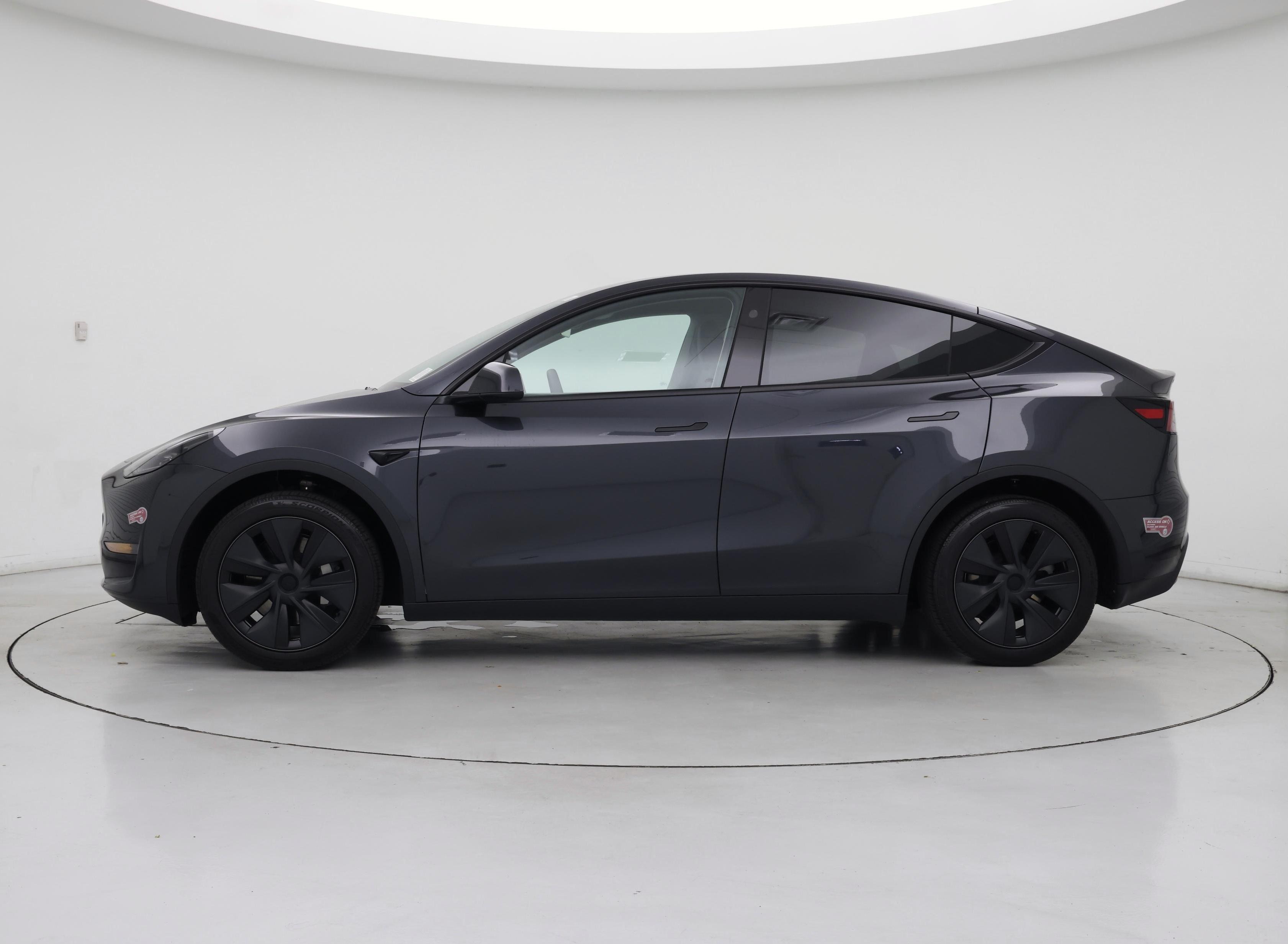 Thumbnail: 2025 Tesla Model Y - 3