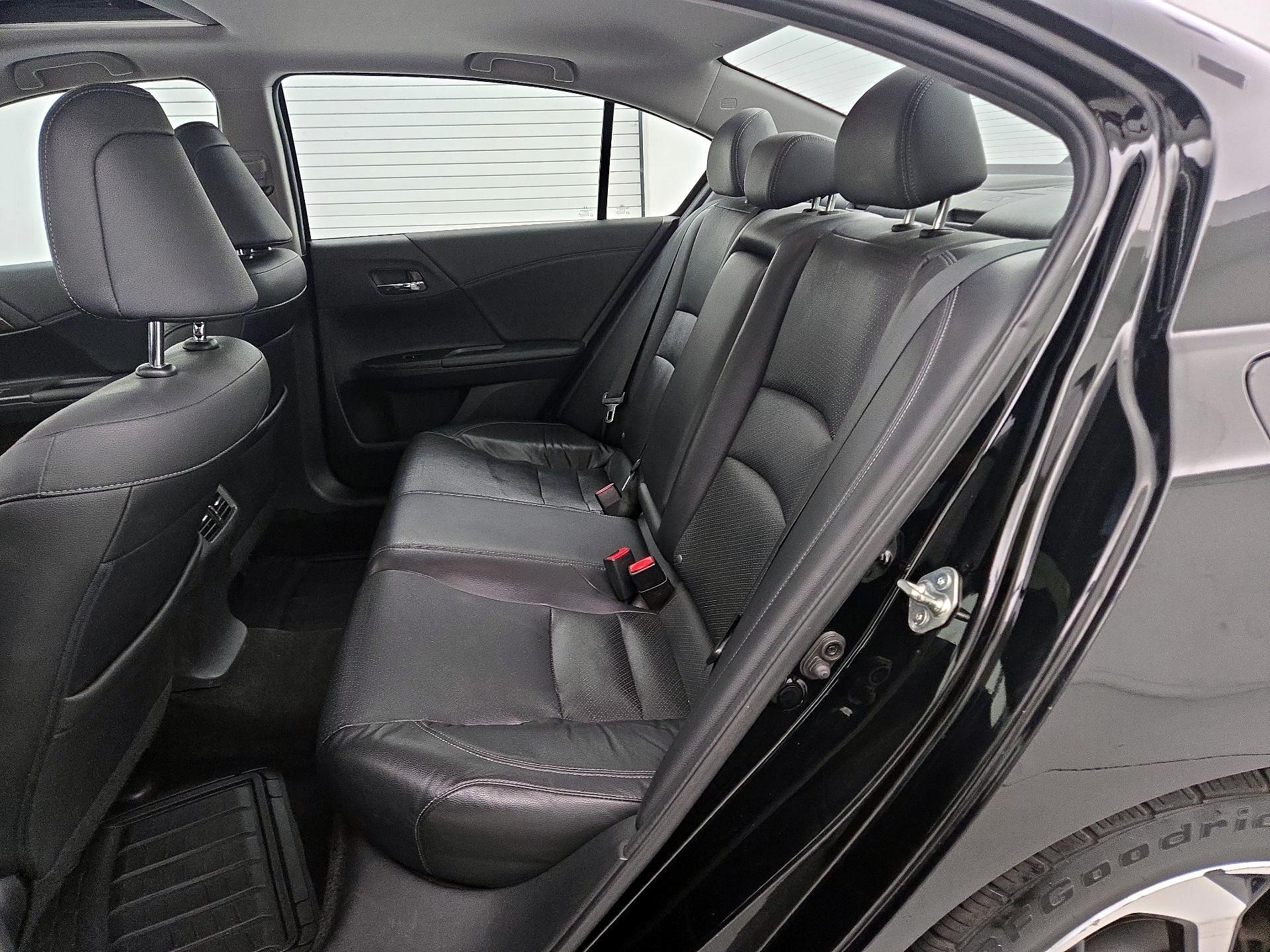 Thumbnail: 2016 Honda Accord - 20