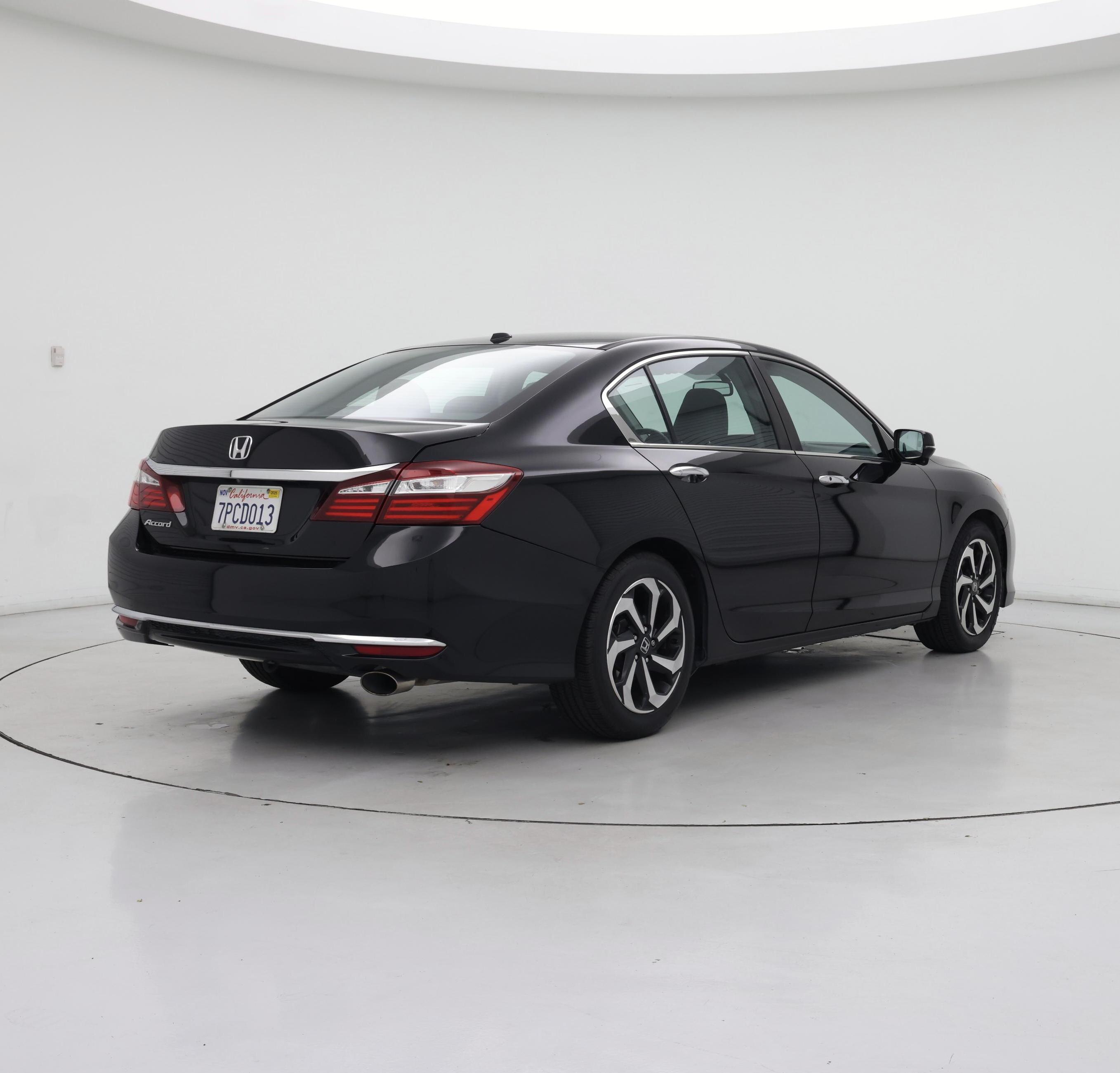 Thumbnail: 2016 Honda Accord - 8