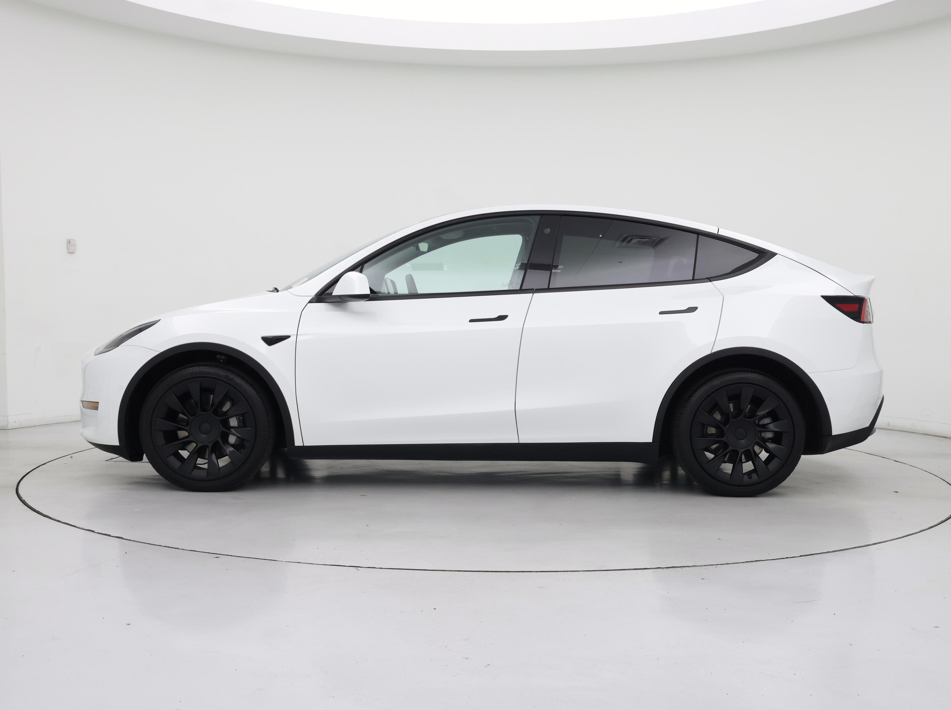 Thumbnail: 2021 Tesla Model Y - 3