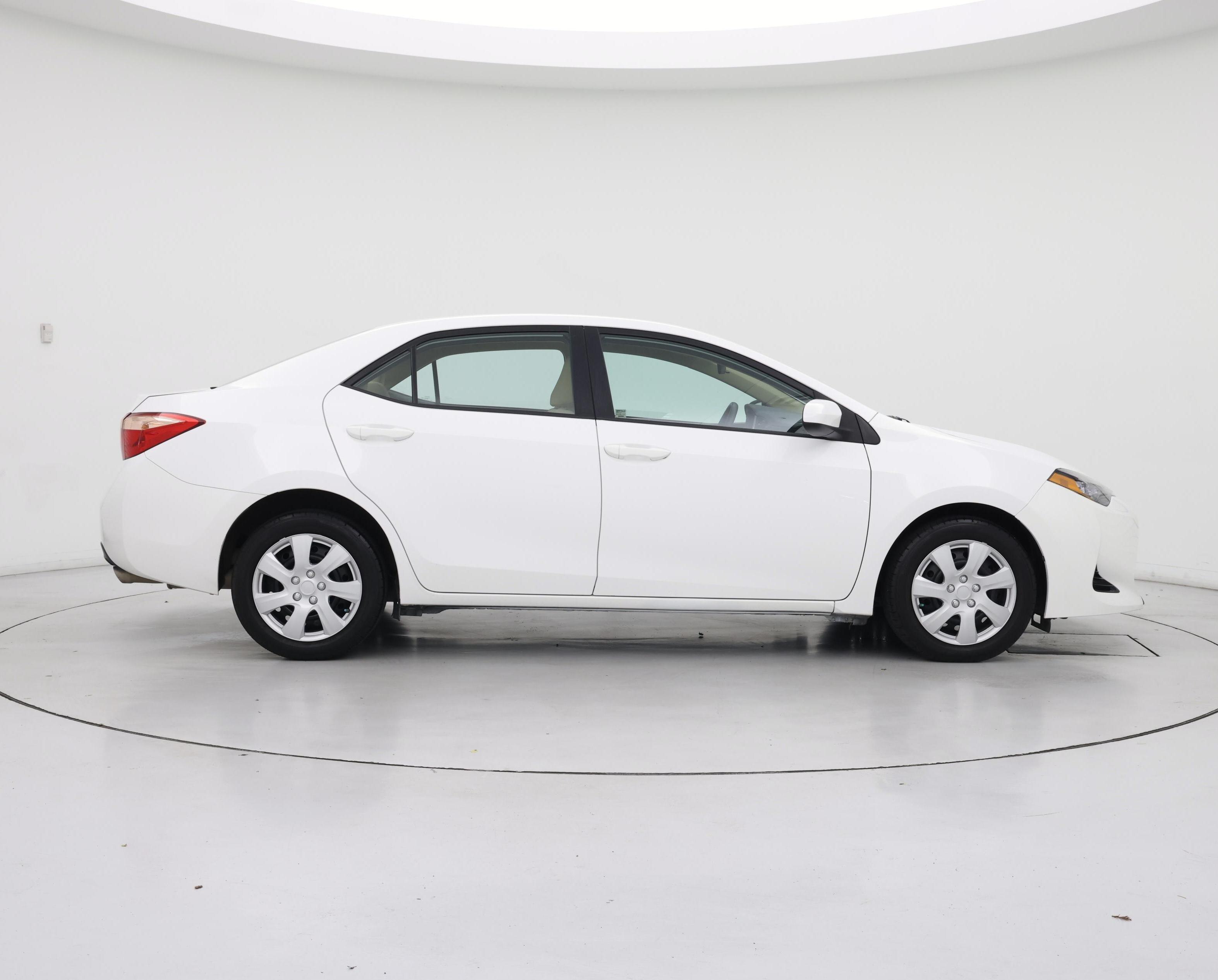 Thumbnail: 2017 Toyota Corolla - 7