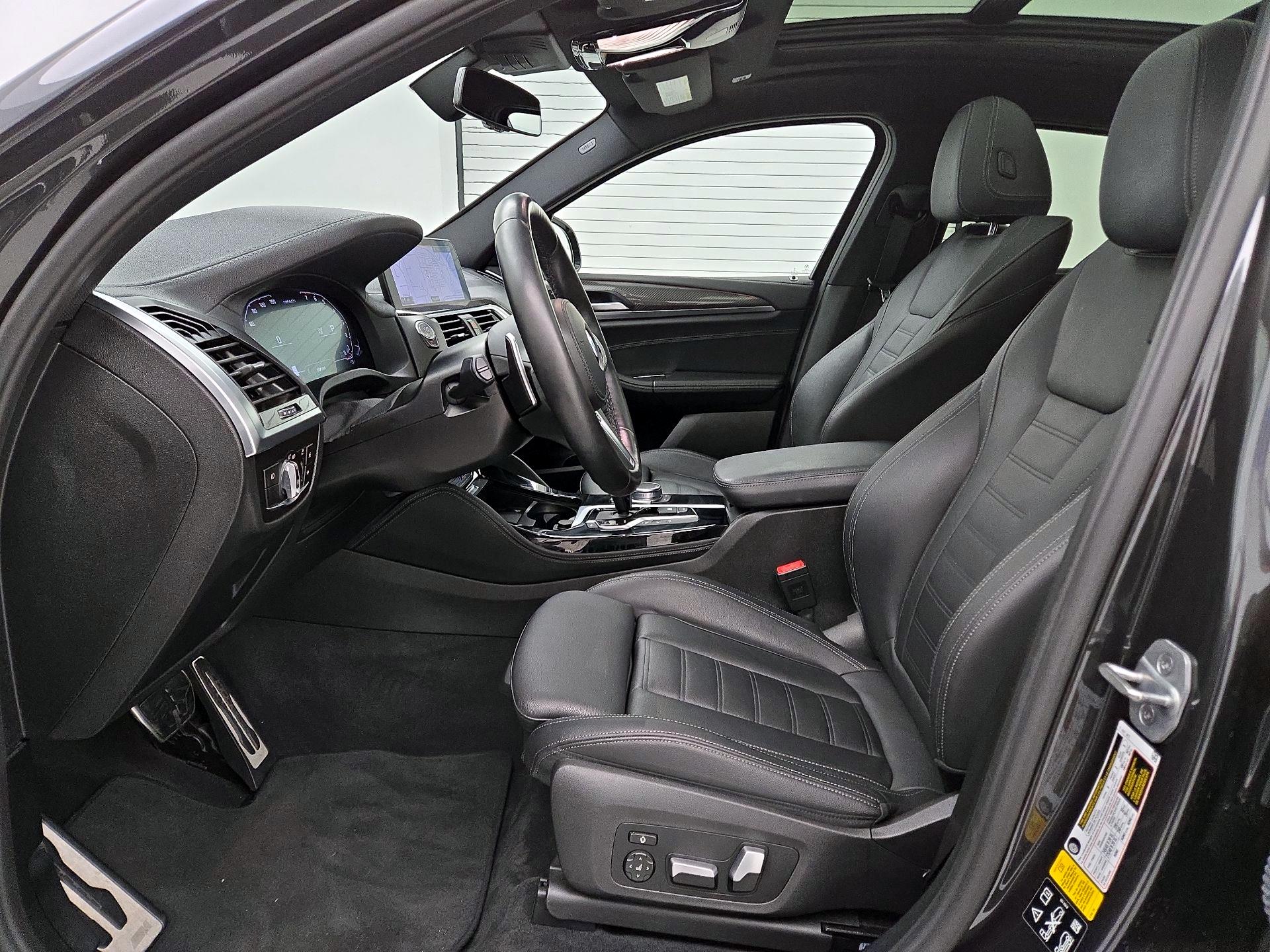Thumbnail: 2021 BMW X4 - 11