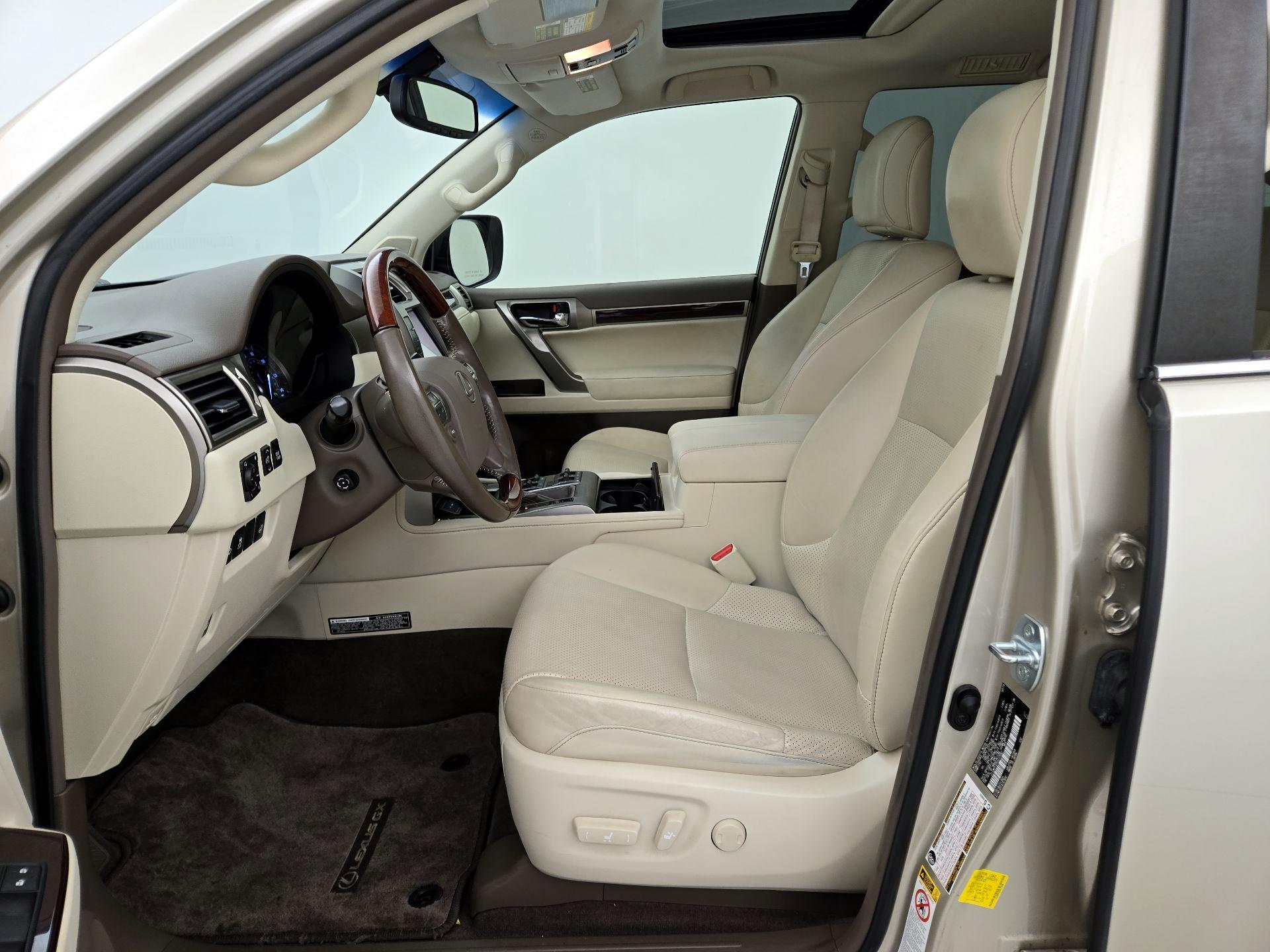 Thumbnail: 2016 Lexus GX - 9