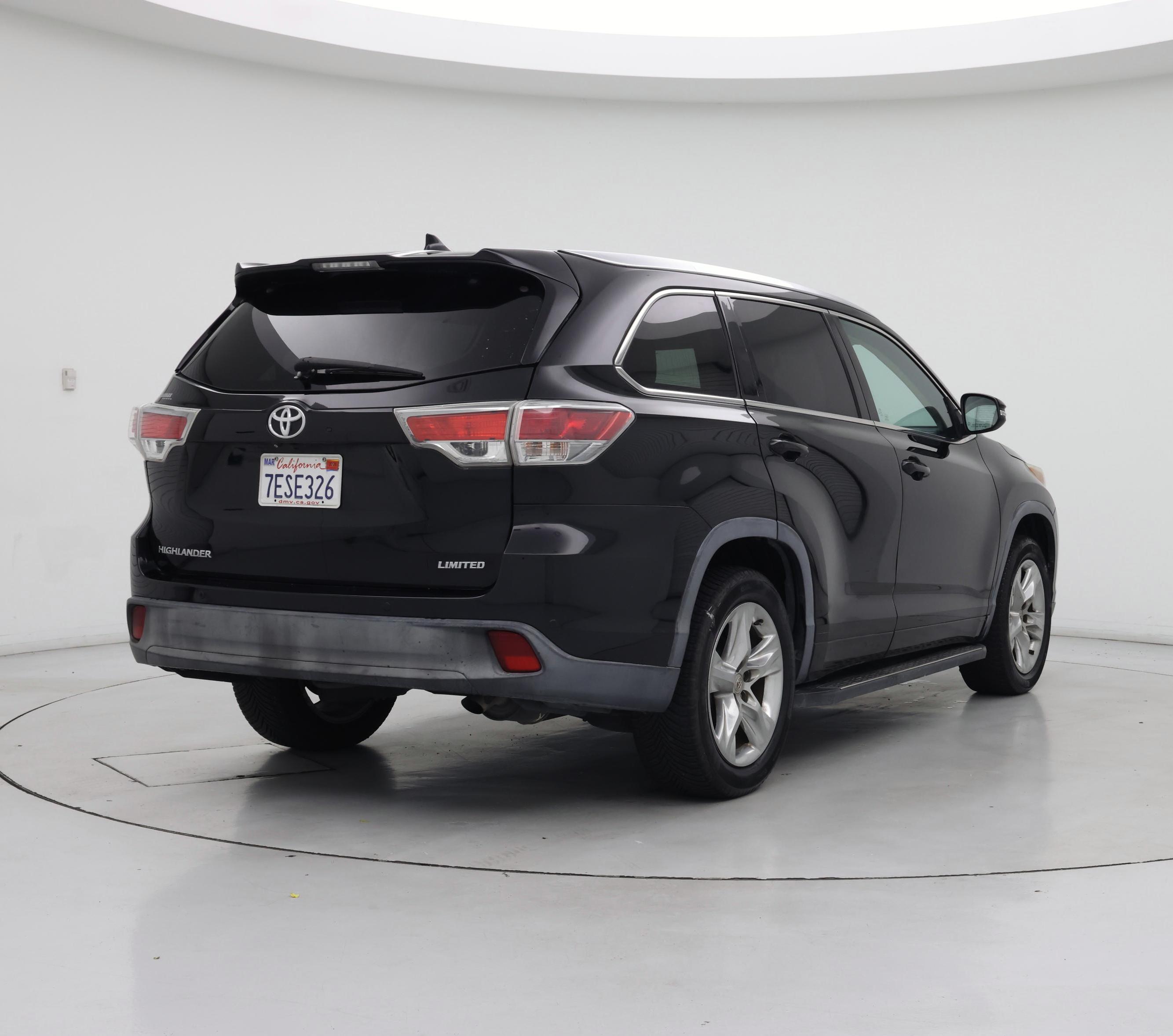 Thumbnail: 2014 Toyota Highlander - 8