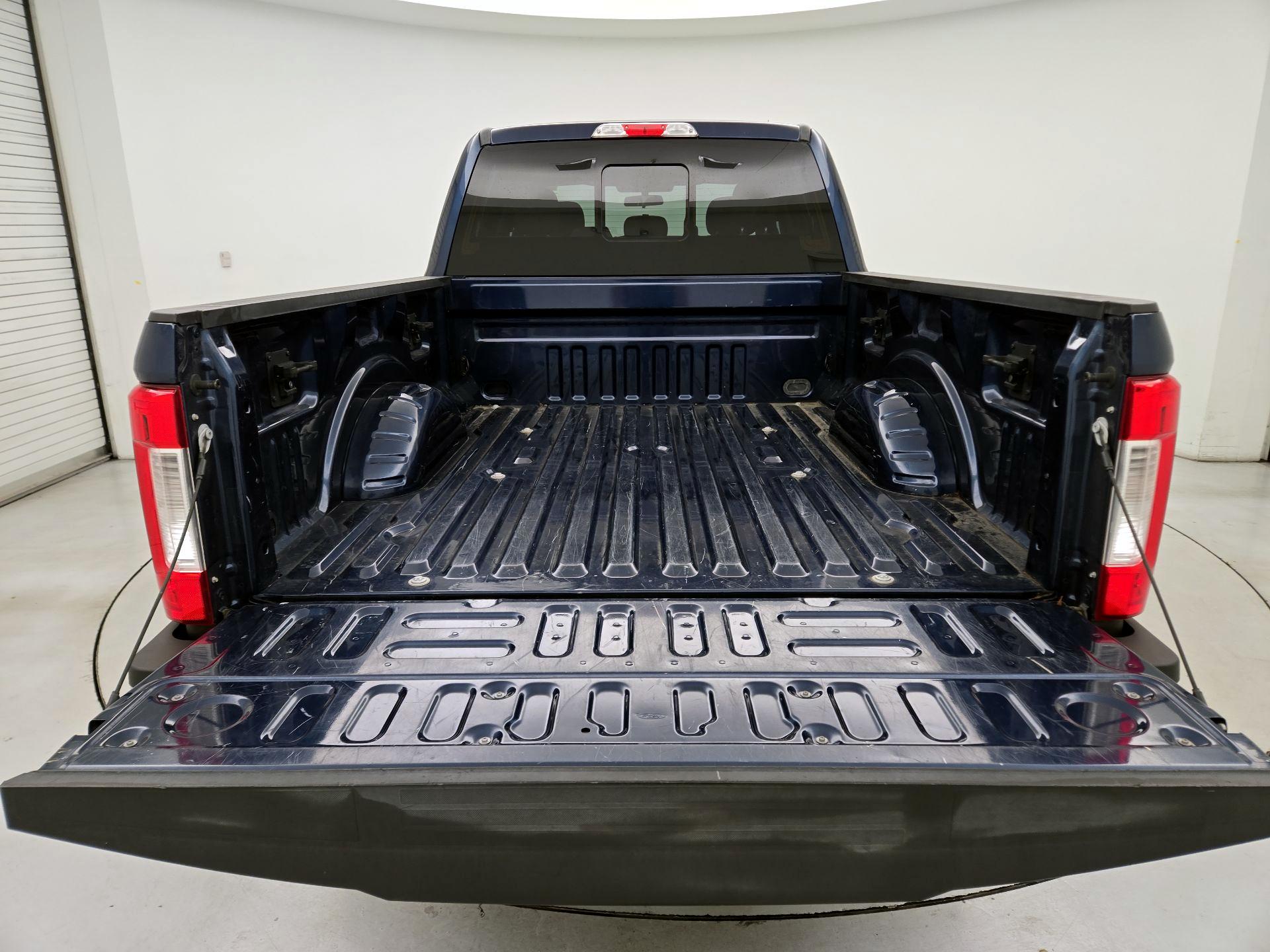 Thumbnail: 2018 Ford F-250 - 20