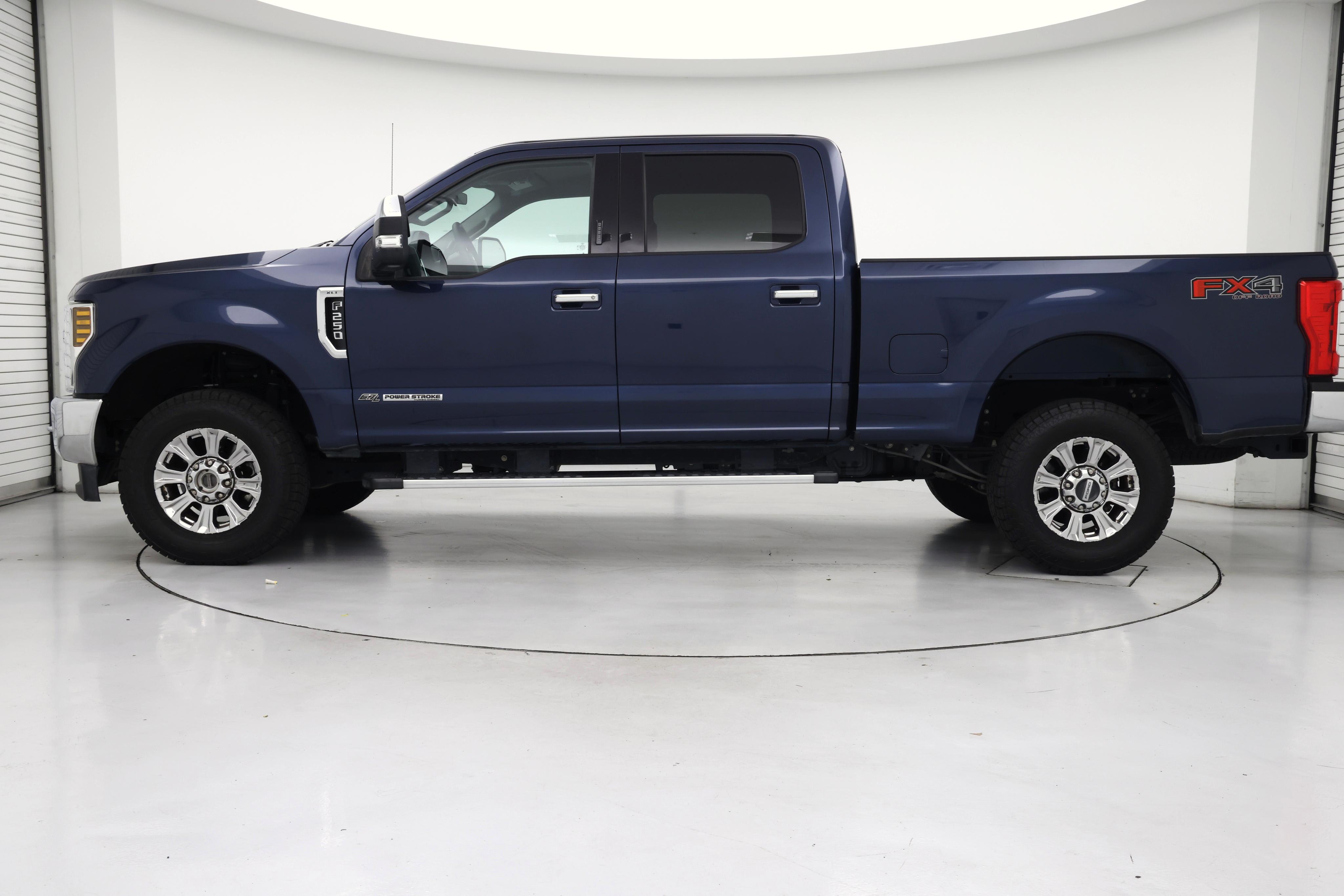 Thumbnail: 2018 Ford F-250 - 3