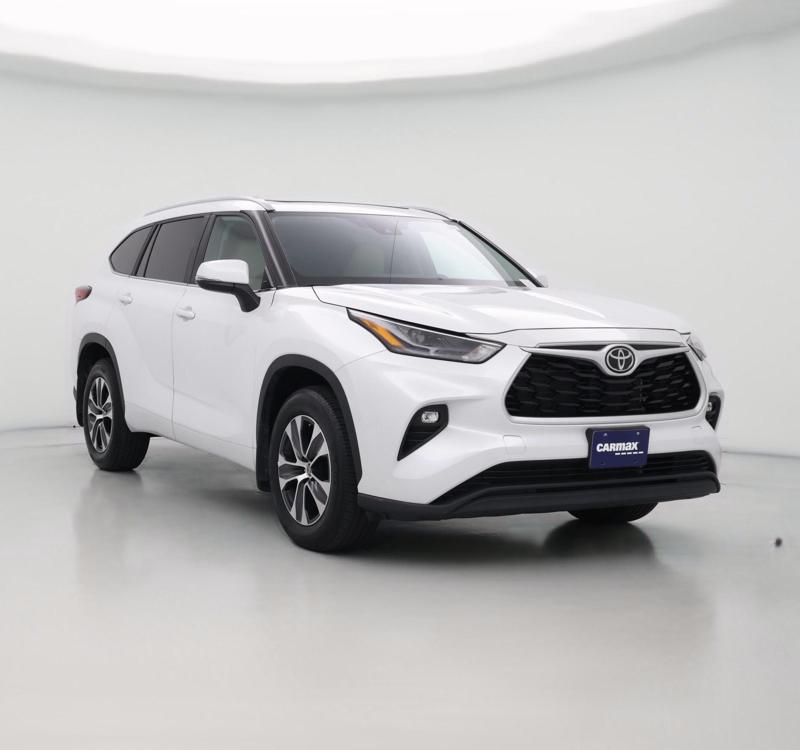 Thumbnail: 2023 Toyota Highlander - 1