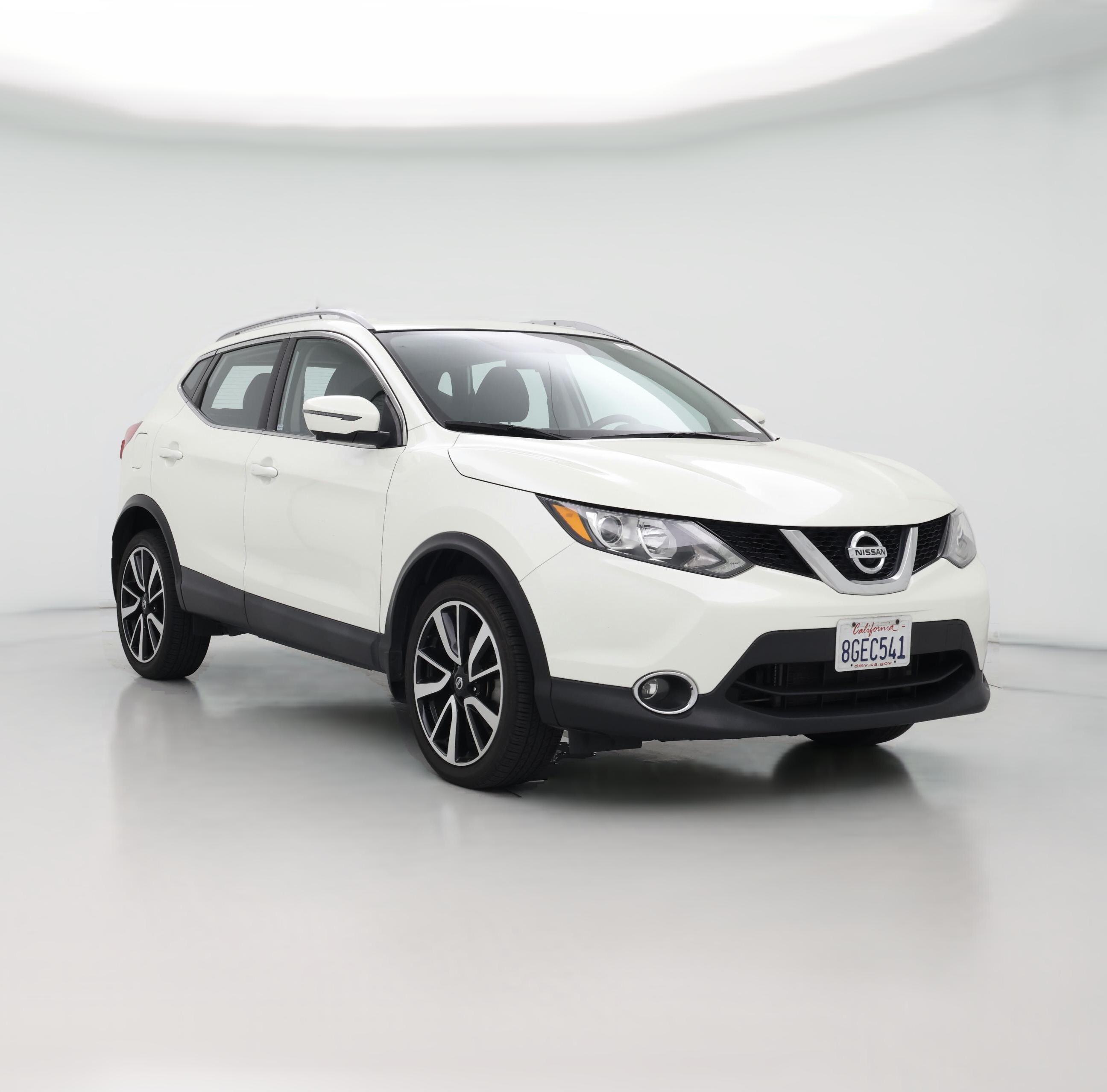 Thumbnail: 2017 Nissan Rogue Sport - 1