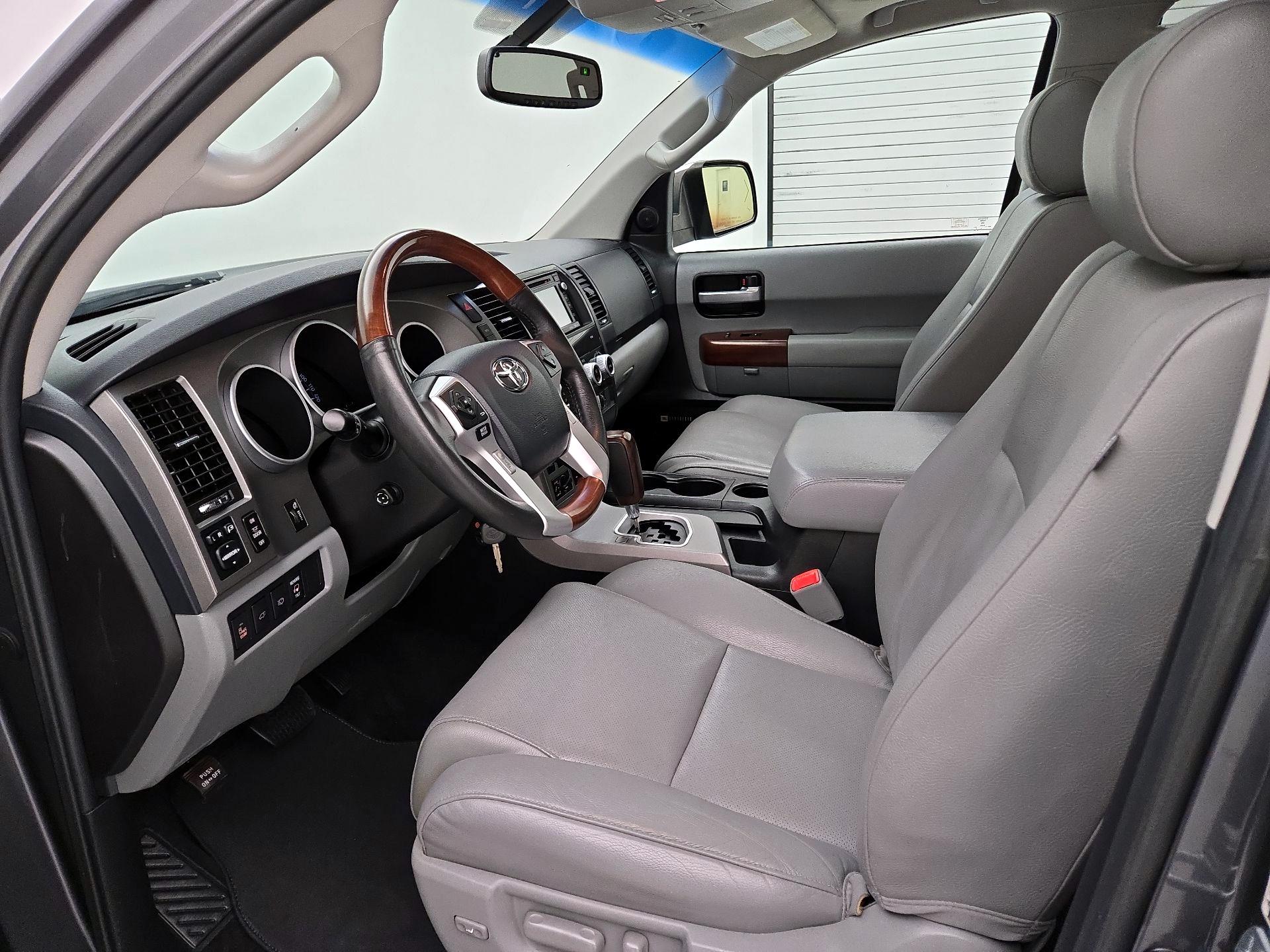 Thumbnail: 2017 Toyota Sequoia - 11