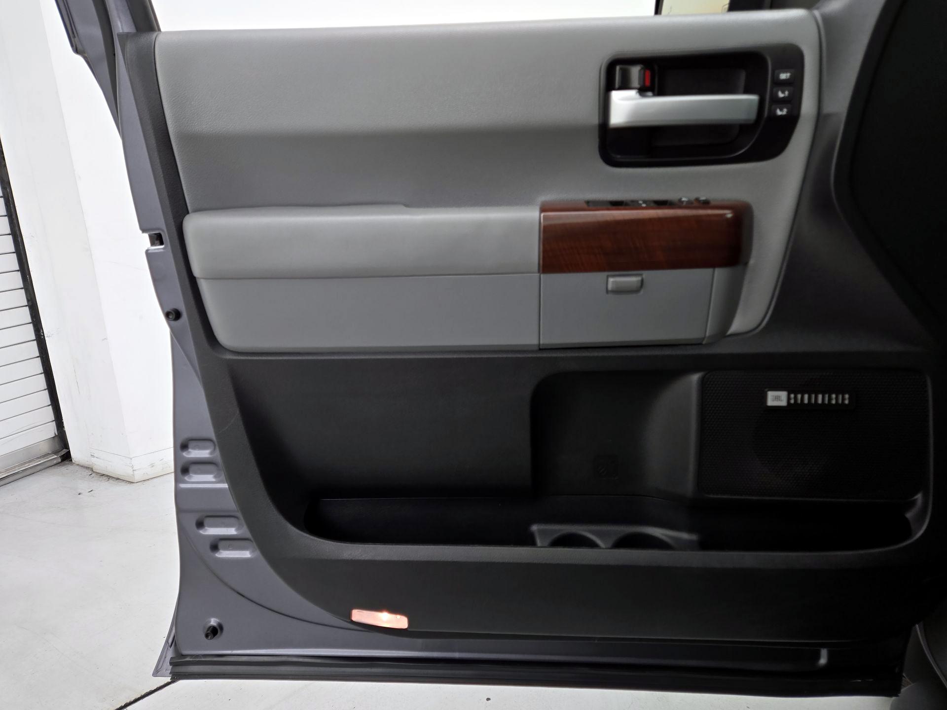 Thumbnail: 2017 Toyota Sequoia - 12