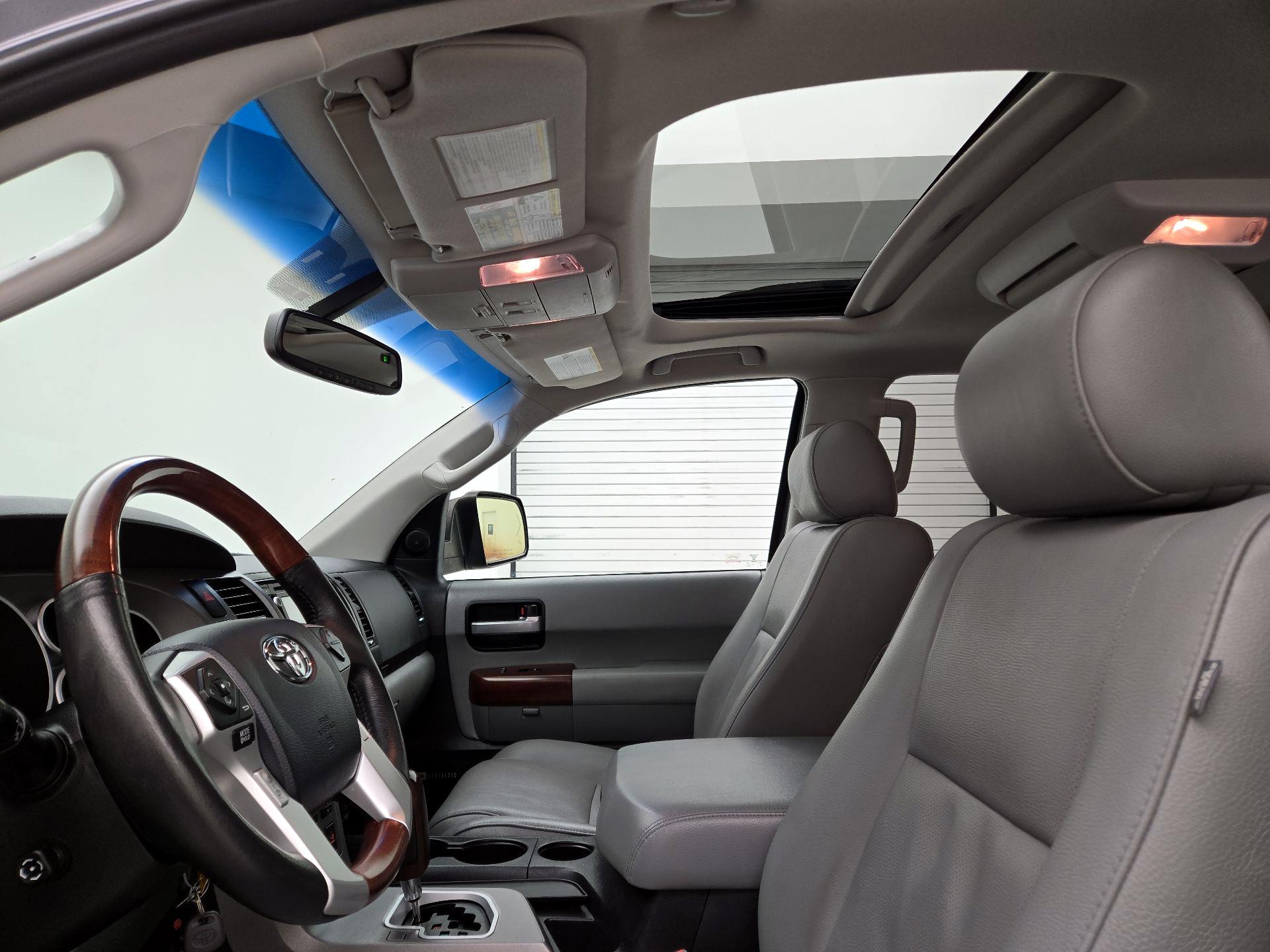 Thumbnail: 2017 Toyota Sequoia - 19