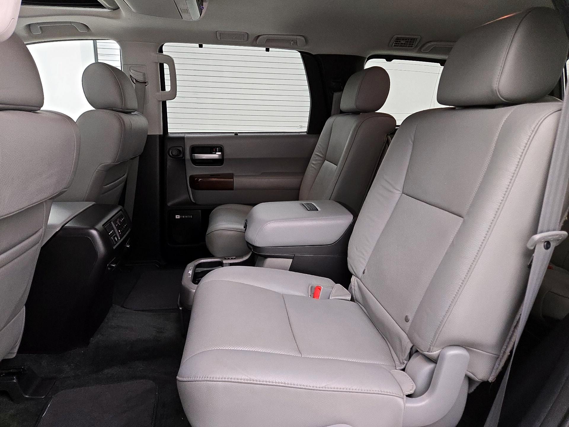 Thumbnail: 2017 Toyota Sequoia - 20