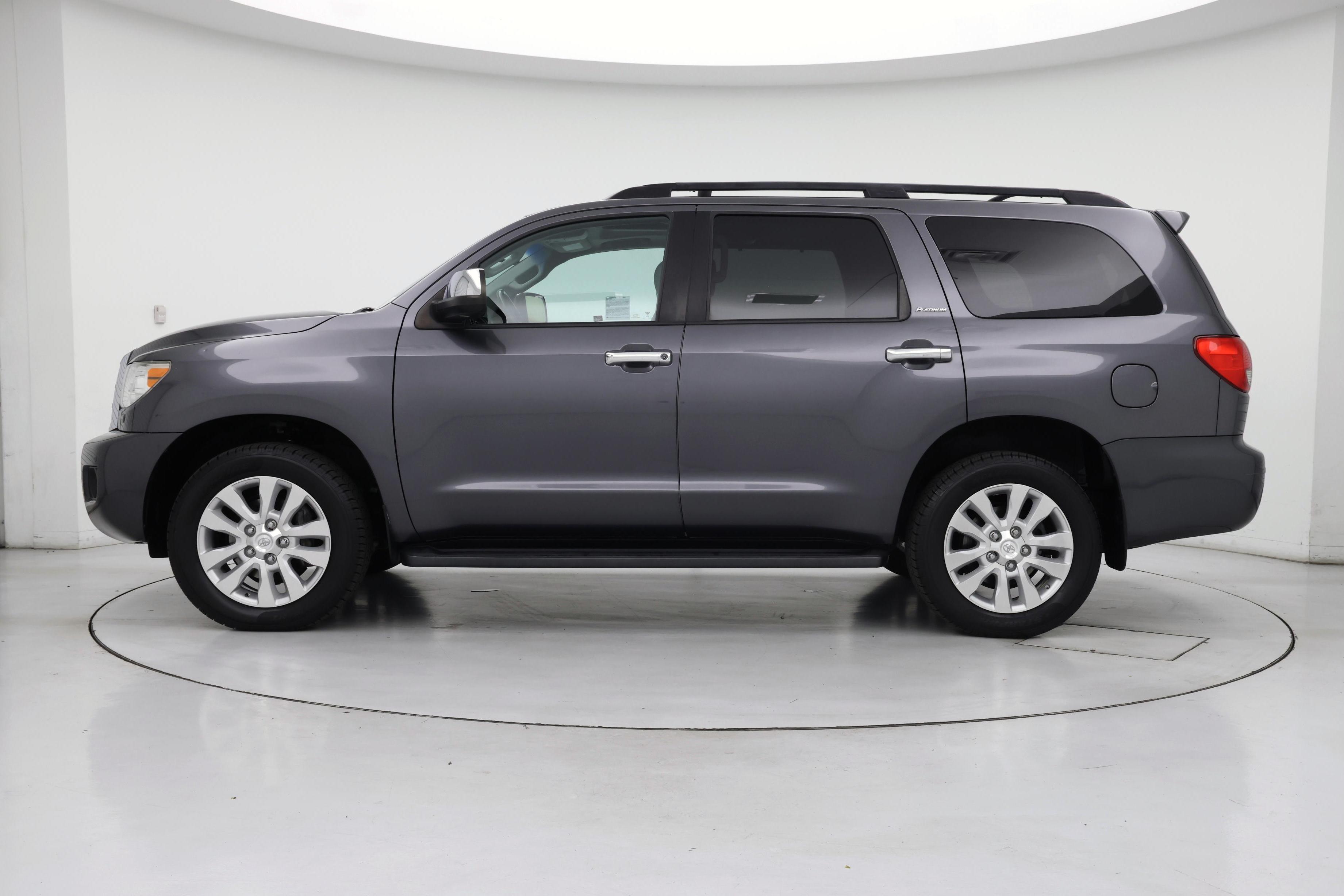 Thumbnail: 2017 Toyota Sequoia - 3