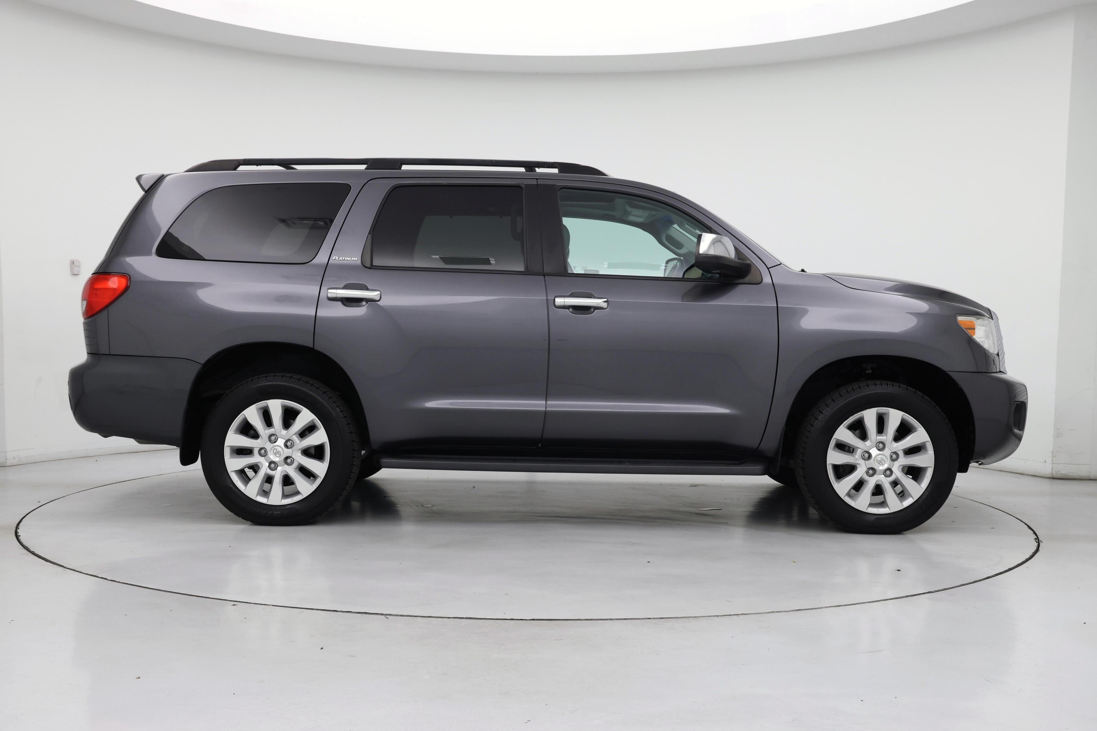 Thumbnail: 2017 Toyota Sequoia - 7
