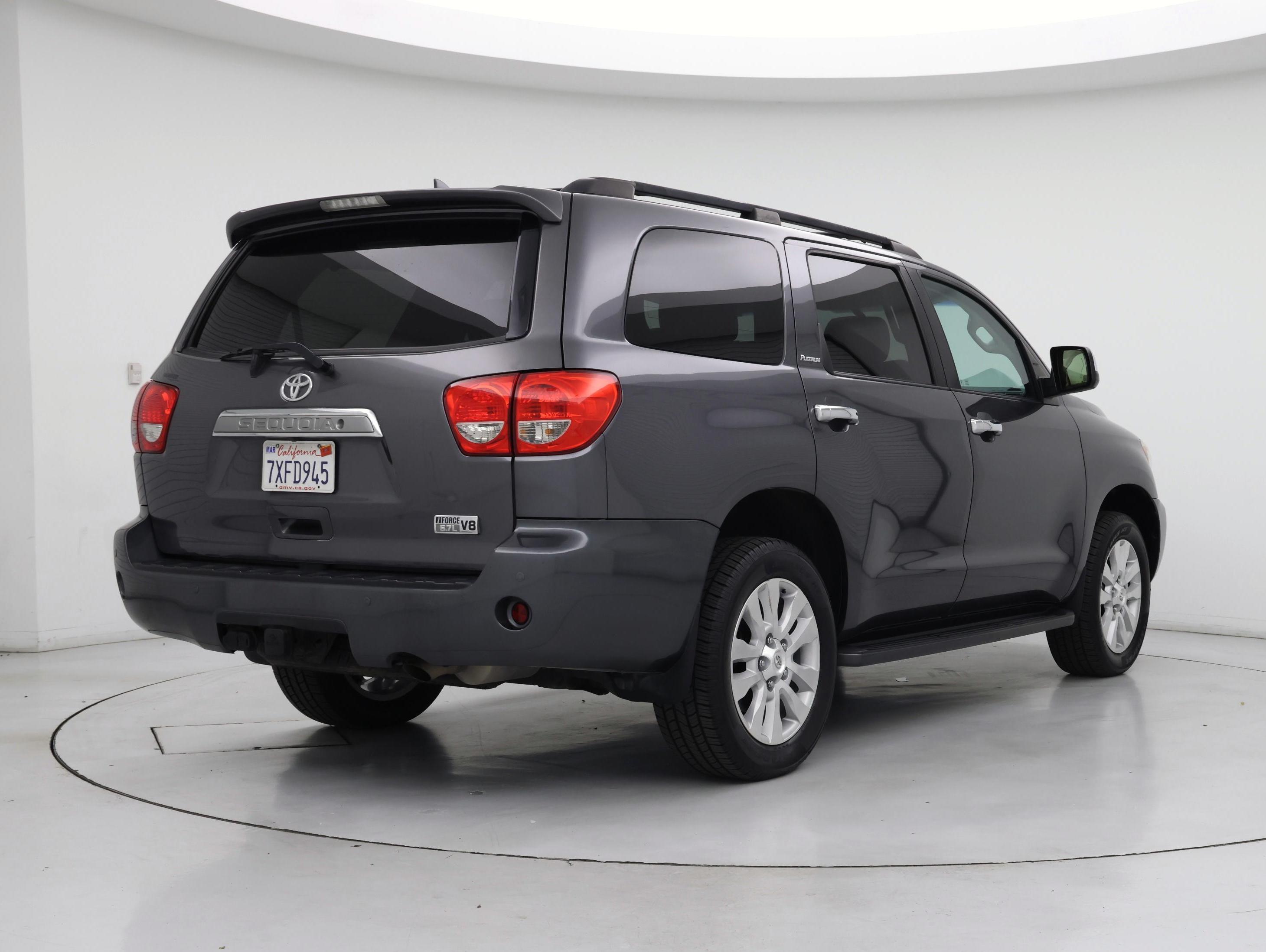 Thumbnail: 2017 Toyota Sequoia - 8