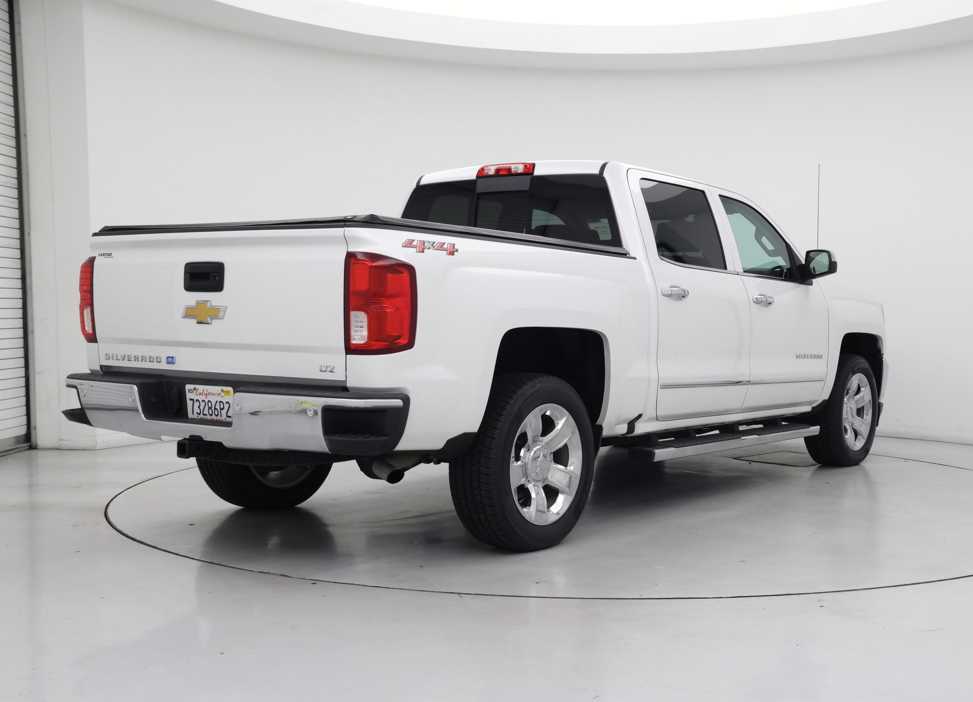 Thumbnail: 2018 Chevrolet Silverado 1500 - 8