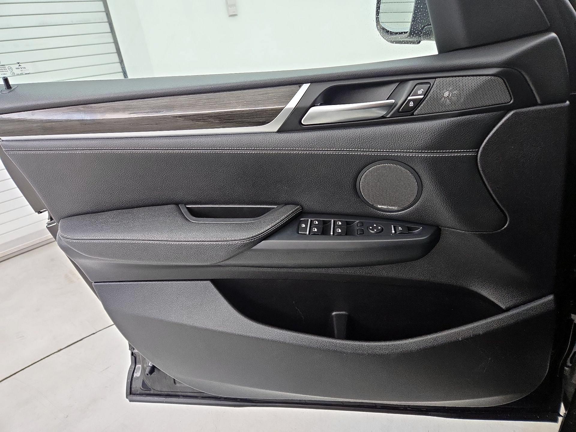 Thumbnail: 2015 BMW X3 - 12