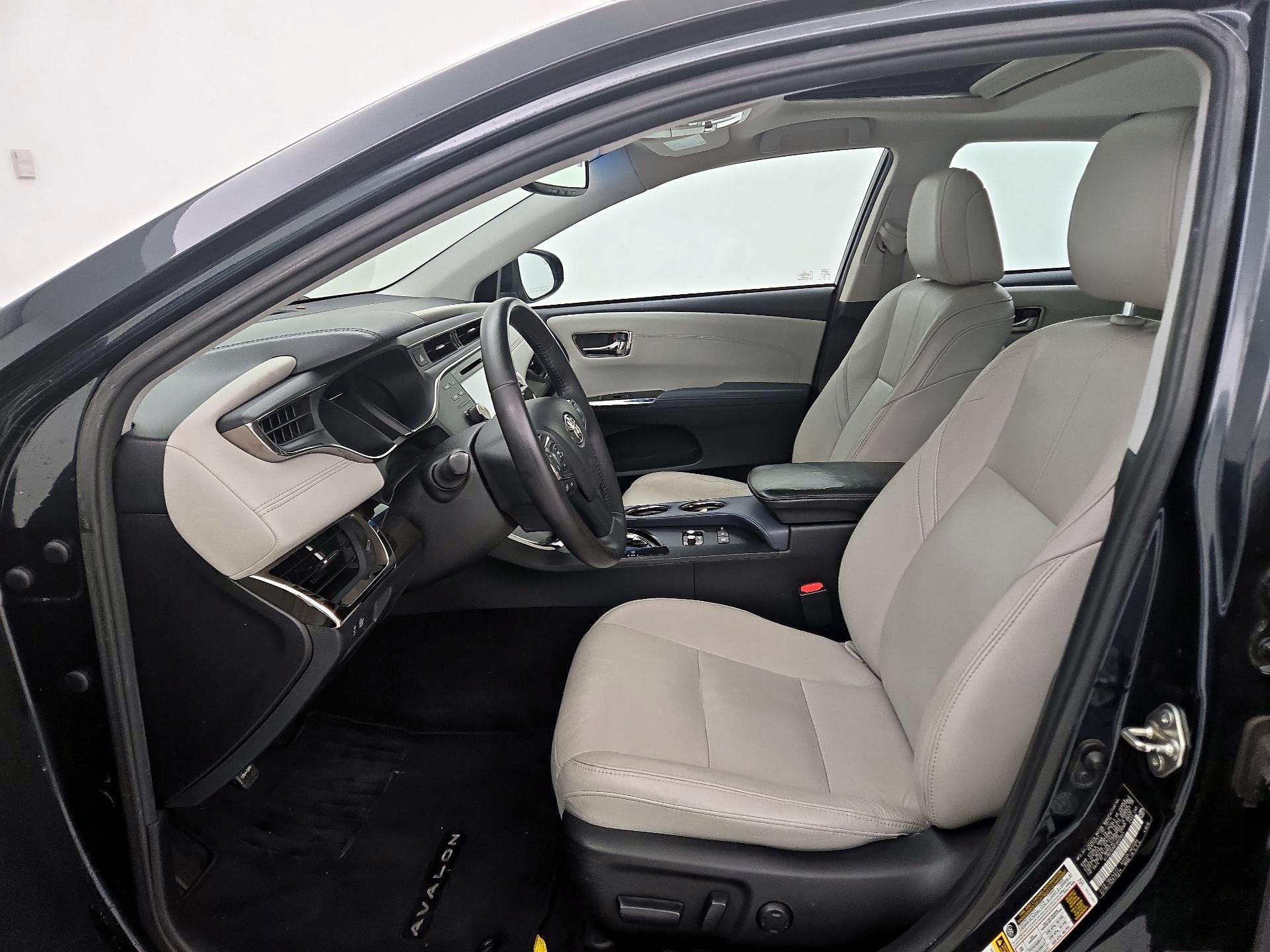 Thumbnail: 2015 Toyota Avalon - 11