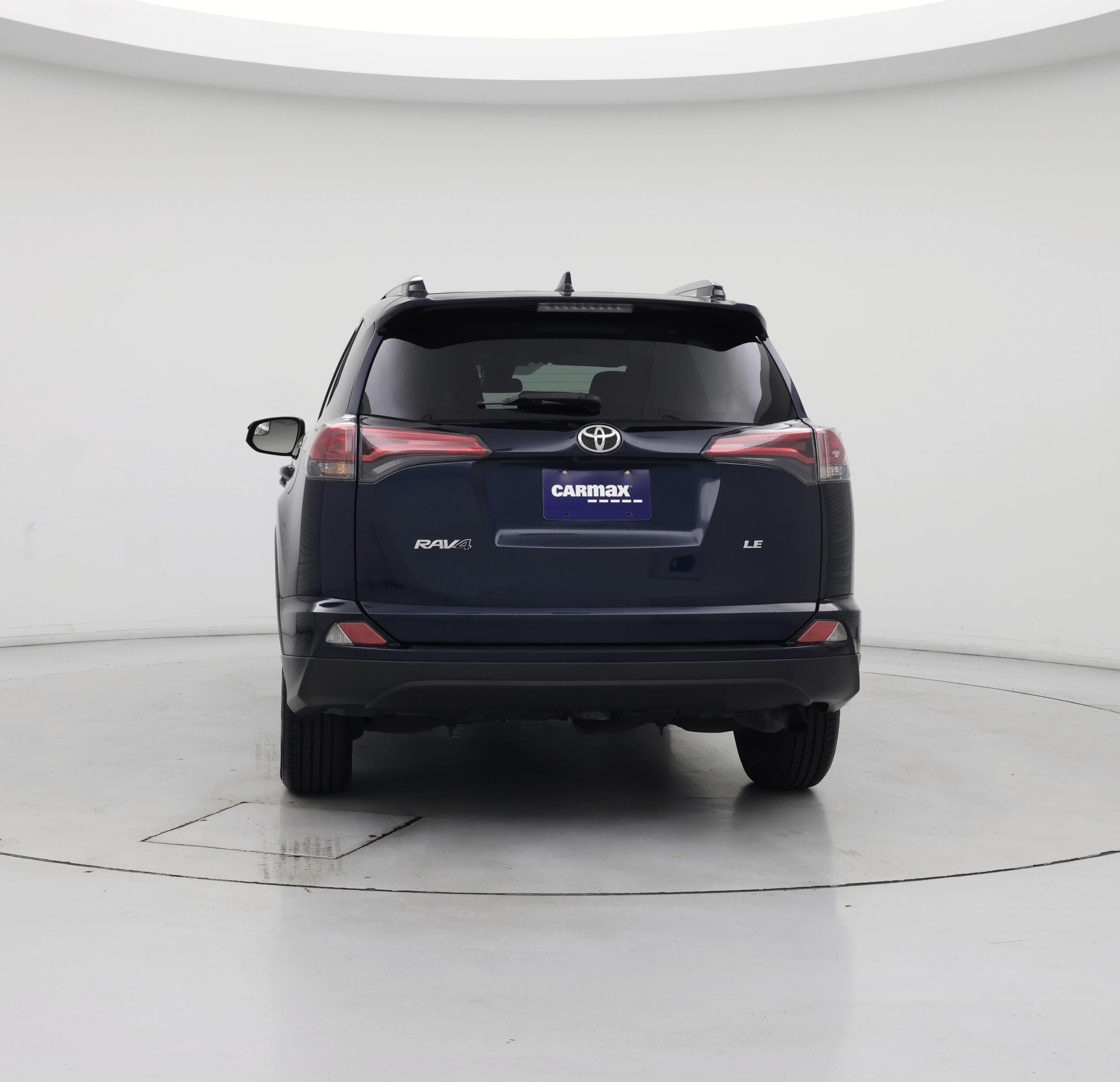 Thumbnail: 2017 Toyota RAV4 - 6