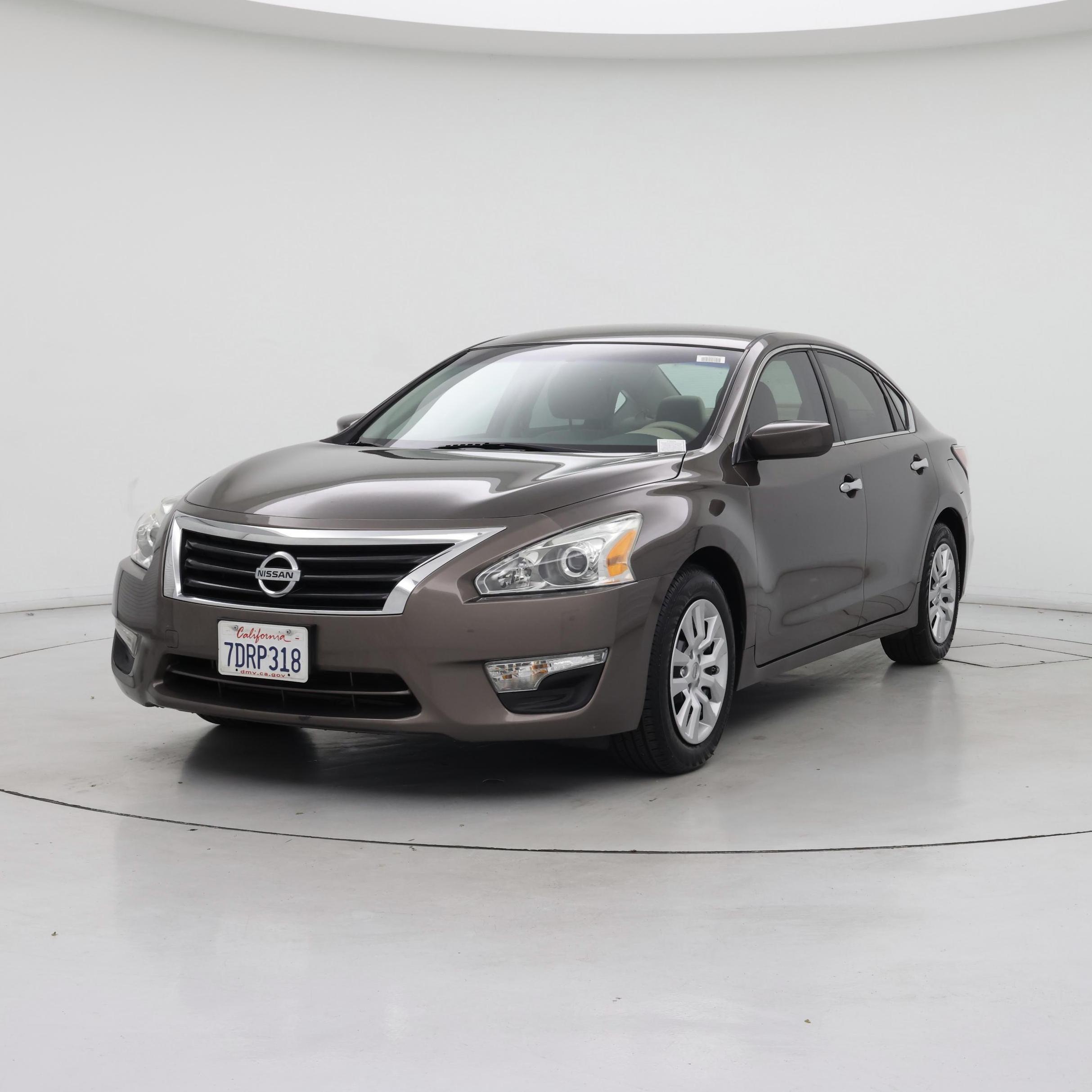 Thumbnail: 2014 Nissan Altima - 4