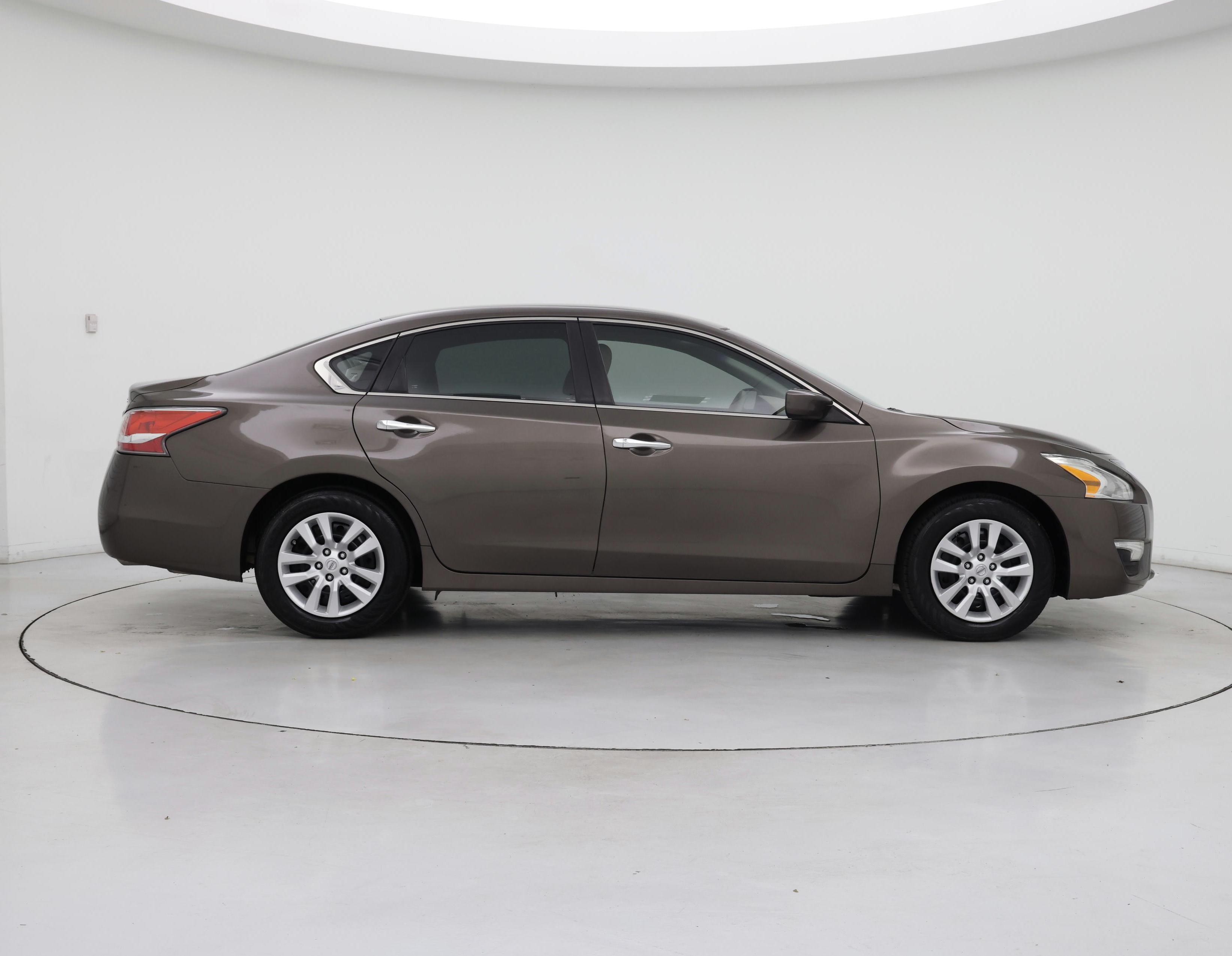 Thumbnail: 2014 Nissan Altima - 7