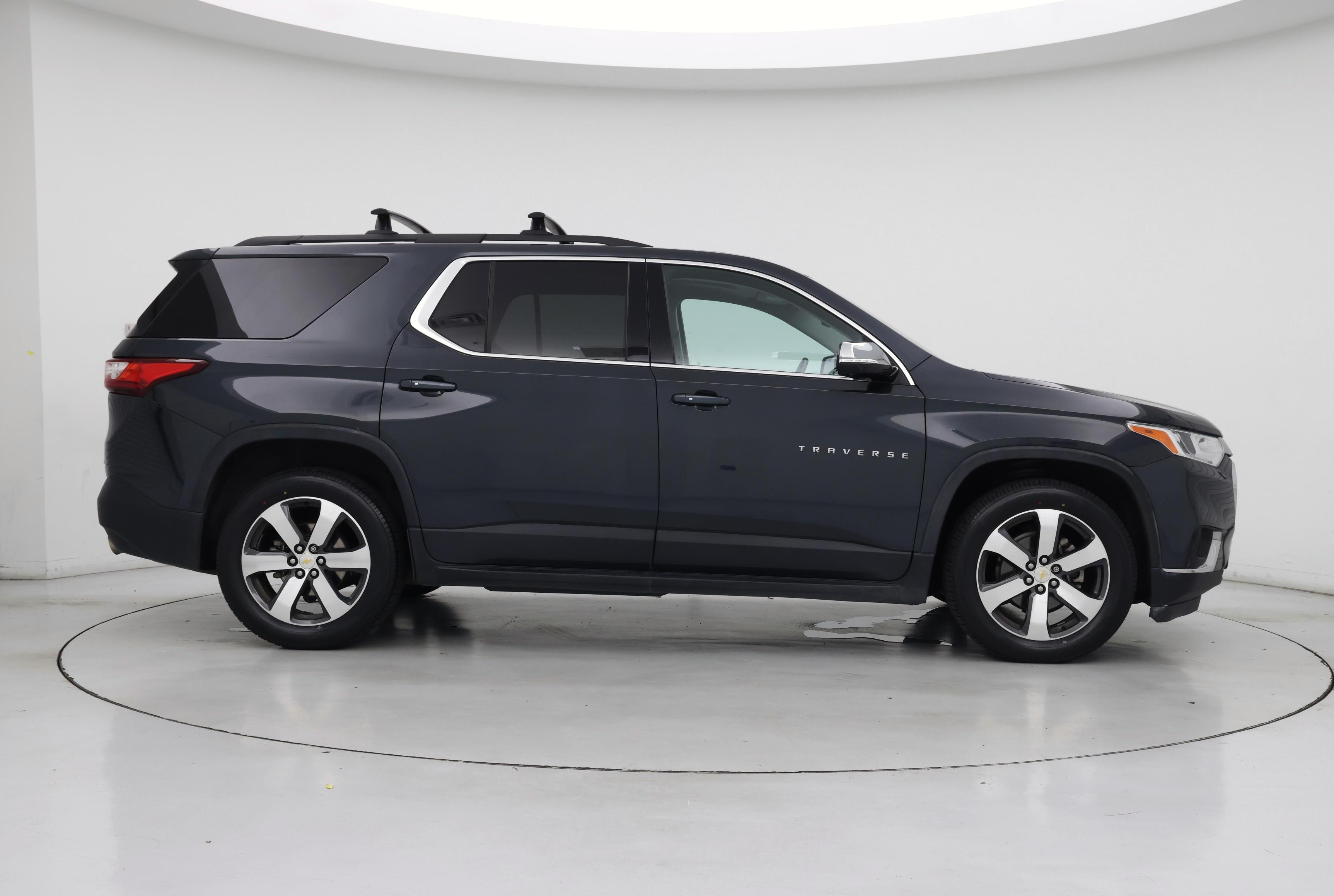 Thumbnail: 2020 Chevrolet Traverse - 7