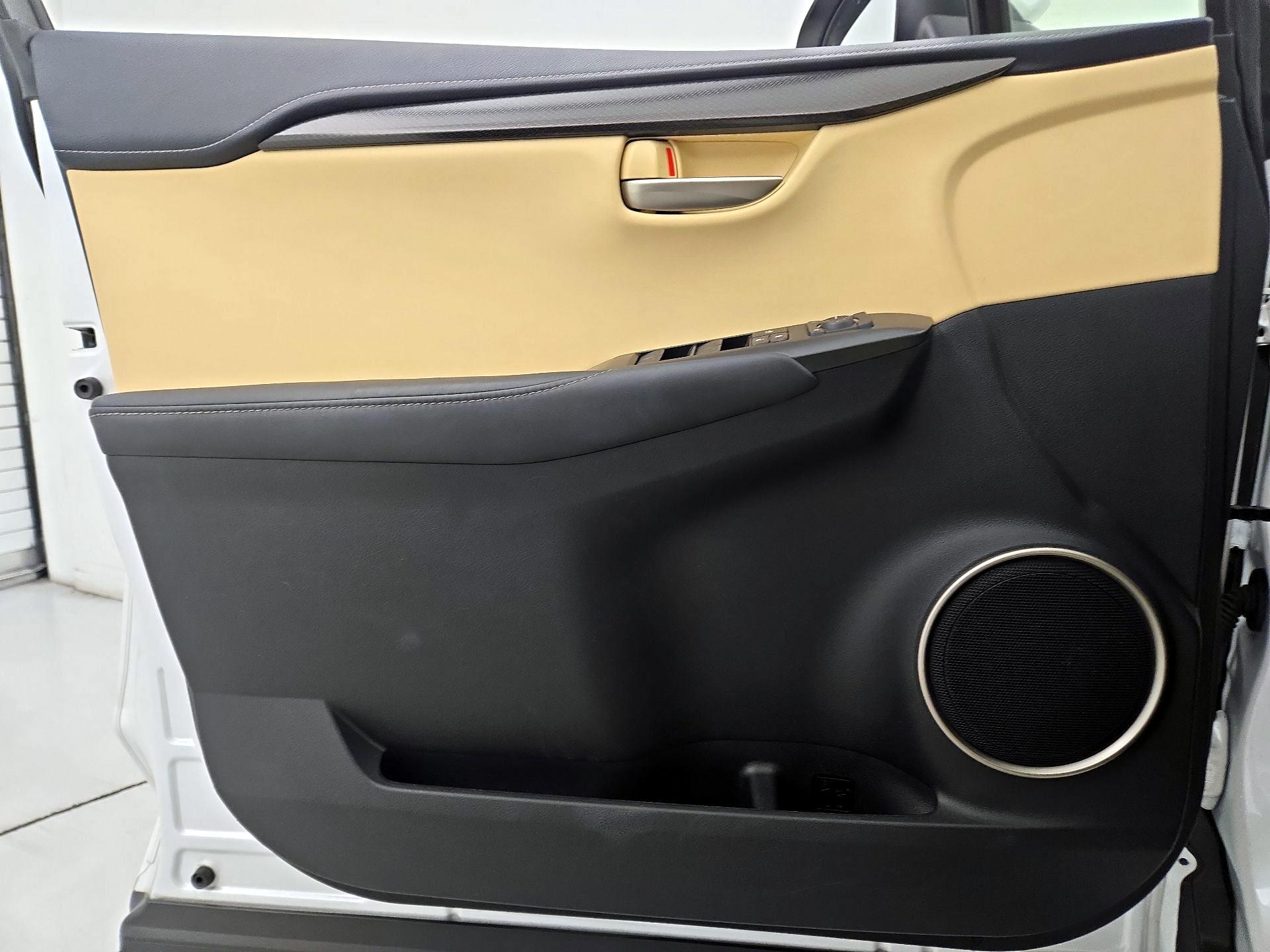 Thumbnail: 2016 Lexus NX - 12