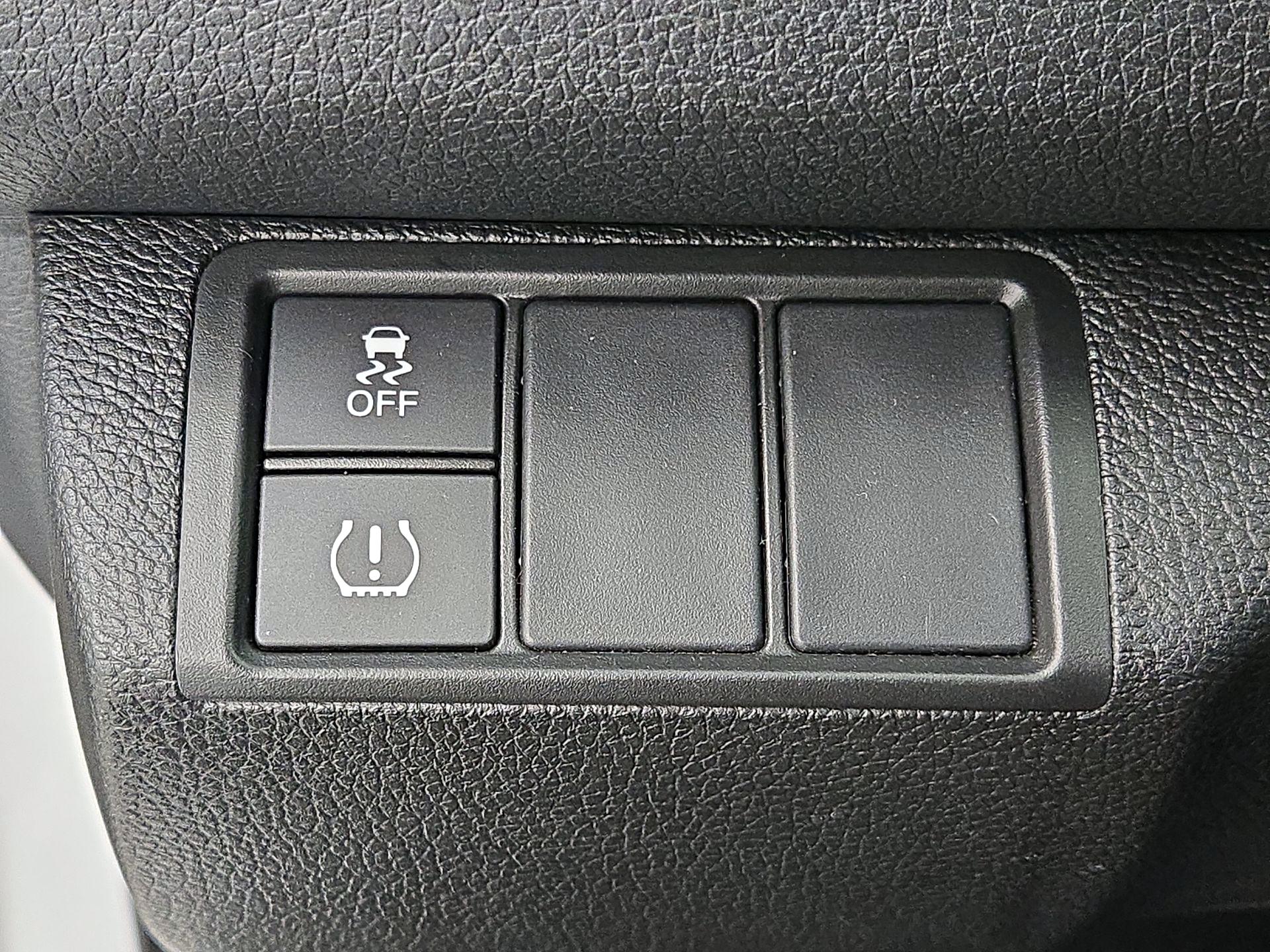 Thumbnail: 2016 Honda Civic - 13