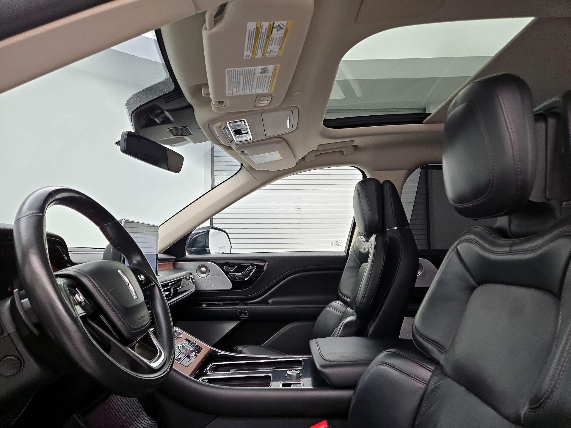 Thumbnail: 2020 Lincoln Aviator - 20