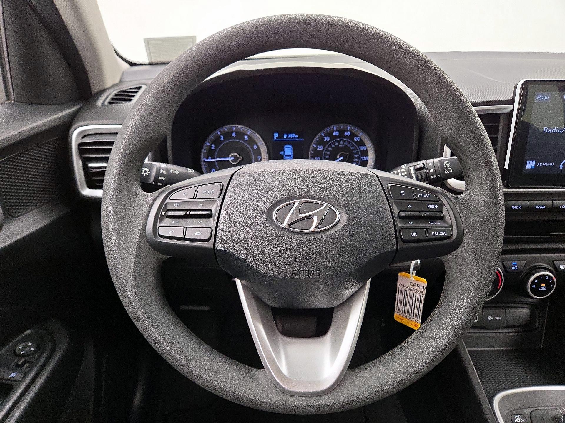 Thumbnail: 2022 Hyundai Venue - 10