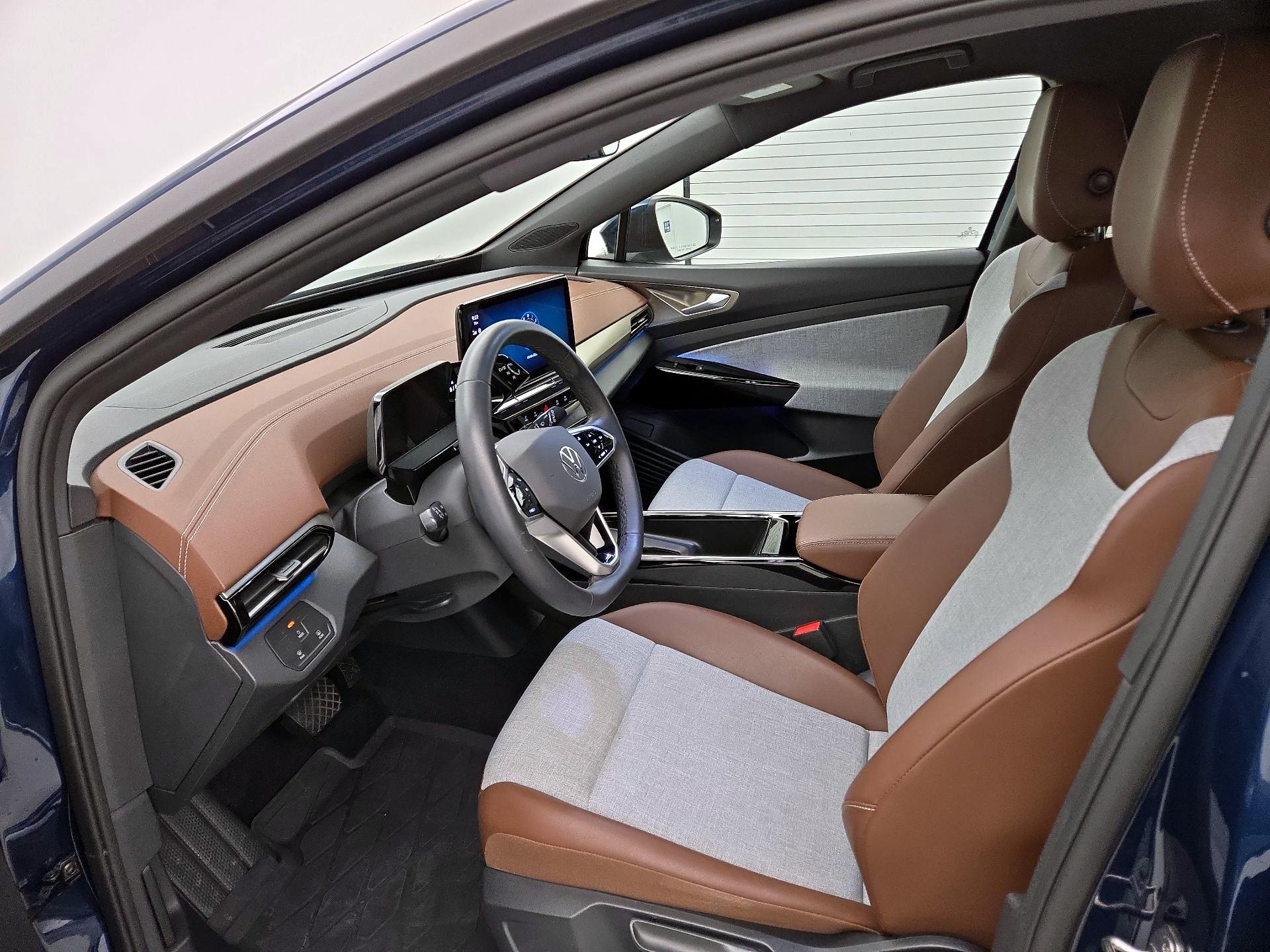Thumbnail: 2023 Volkswagen ID.4 - 11